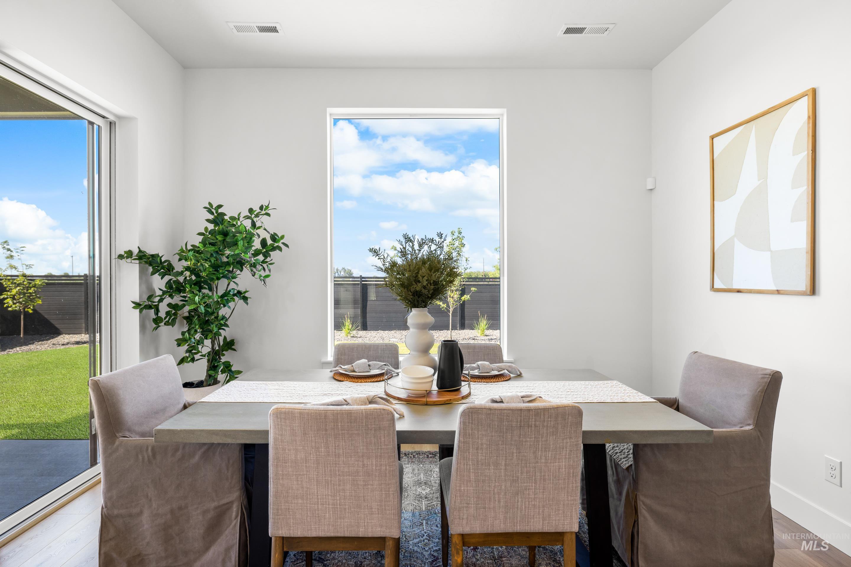 7649 W Whisper Ridge Dr, Meridian, Idaho 83646, 4 Bedrooms, 3 Bathrooms, Residential For Sale, Price $724,900, 98967078