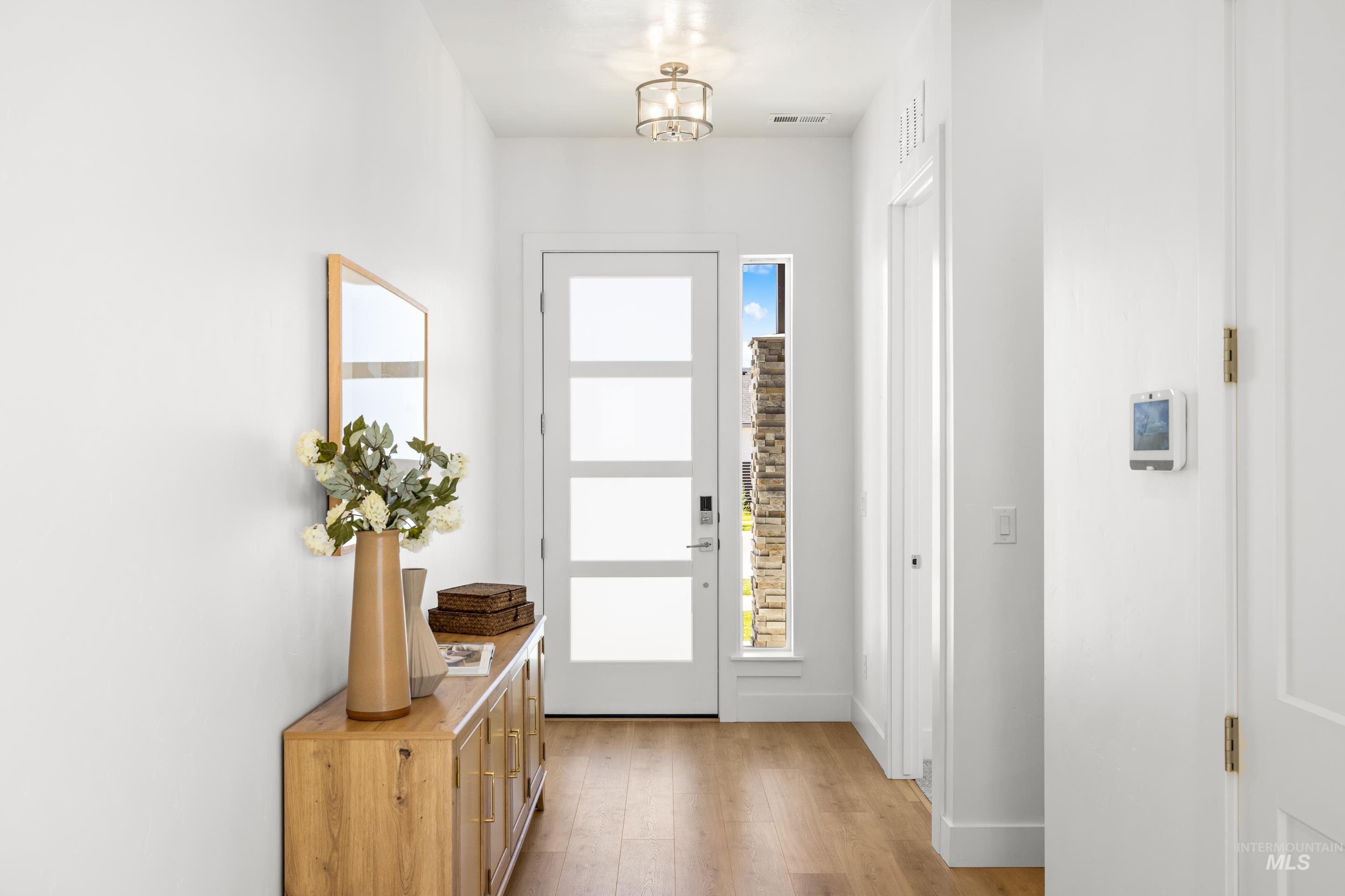 7649 W Whisper Ridge Dr, Meridian, Idaho 83646, 4 Bedrooms, 3 Bathrooms, Residential For Sale, Price $724,900, 98967078