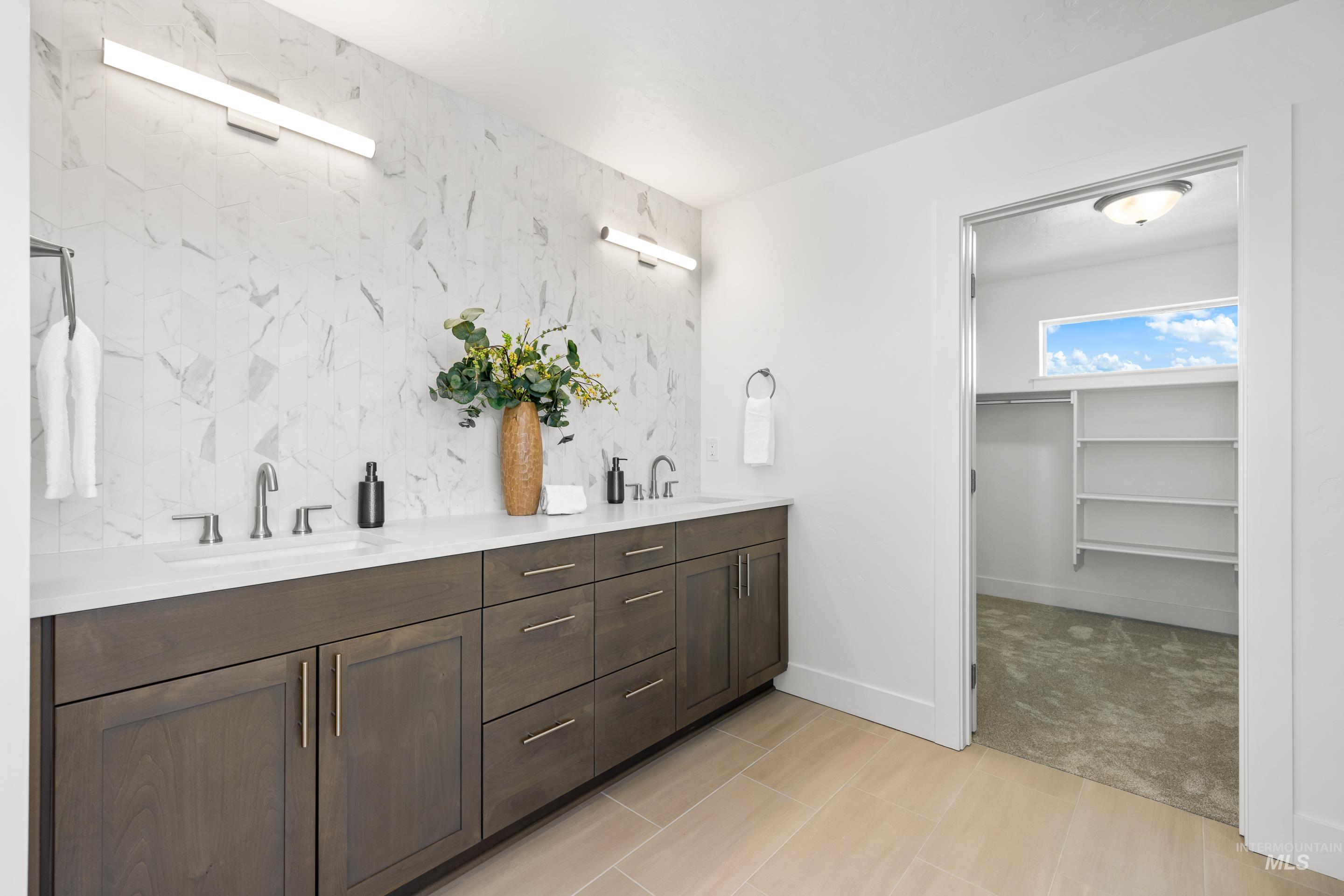 7649 W Whisper Ridge Dr, Meridian, Idaho 83646, 4 Bedrooms, 3 Bathrooms, Residential For Sale, Price $724,900, 98967078