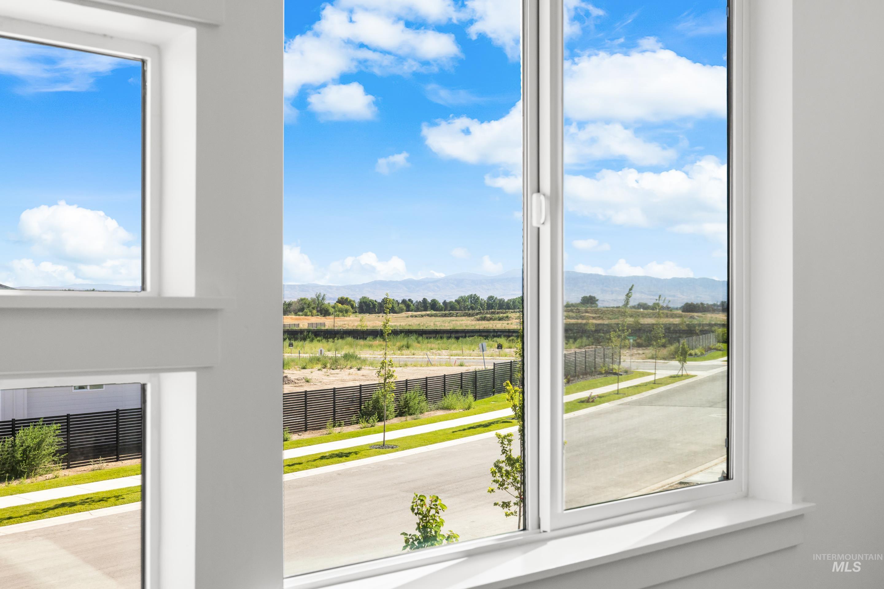 7649 W Whisper Ridge Dr, Meridian, Idaho 83646, 4 Bedrooms, 3 Bathrooms, Residential For Sale, Price $724,900, 98967078