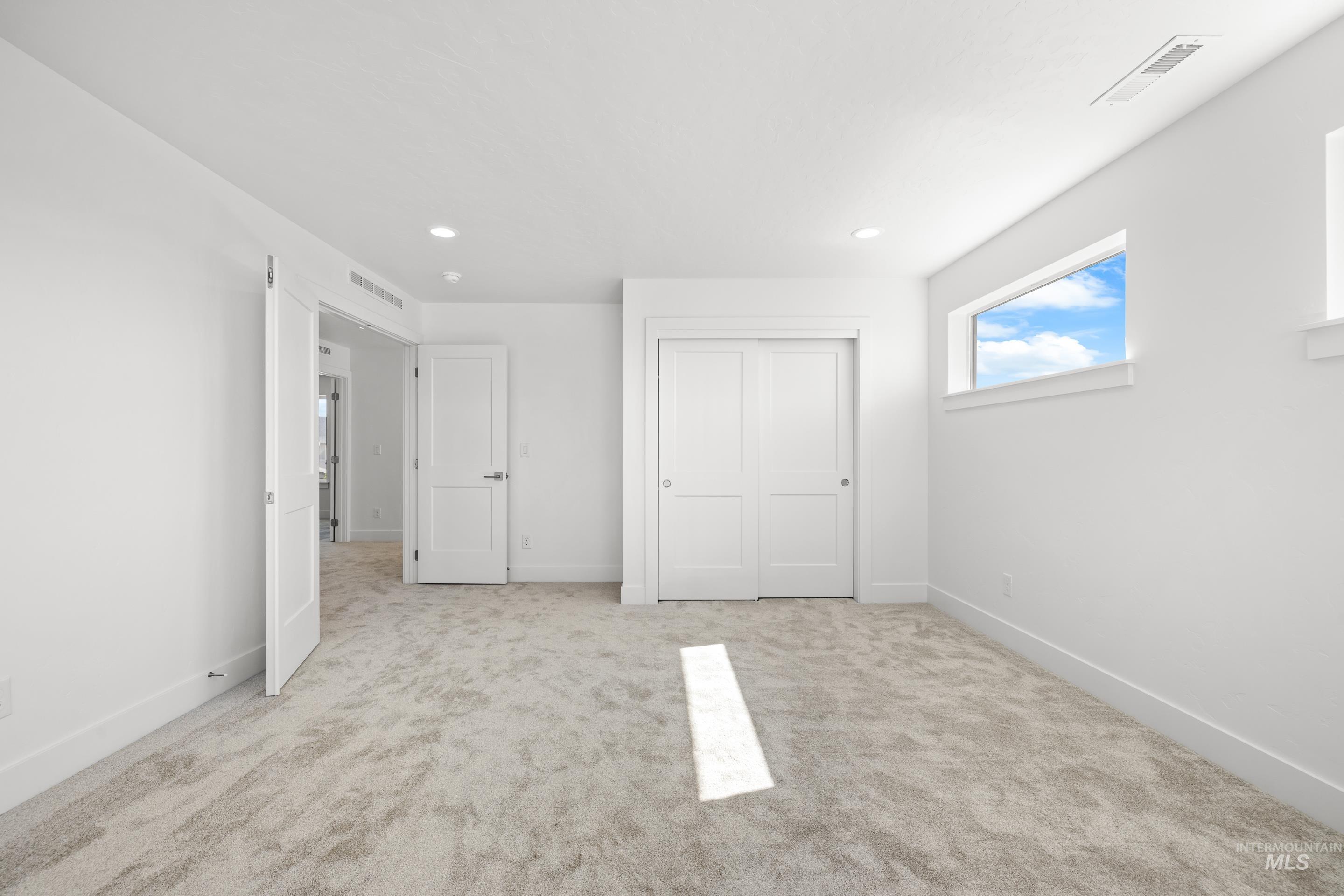 7649 W Whisper Ridge Dr, Meridian, Idaho 83646, 4 Bedrooms, 3 Bathrooms, Residential For Sale, Price $724,900, 98967078