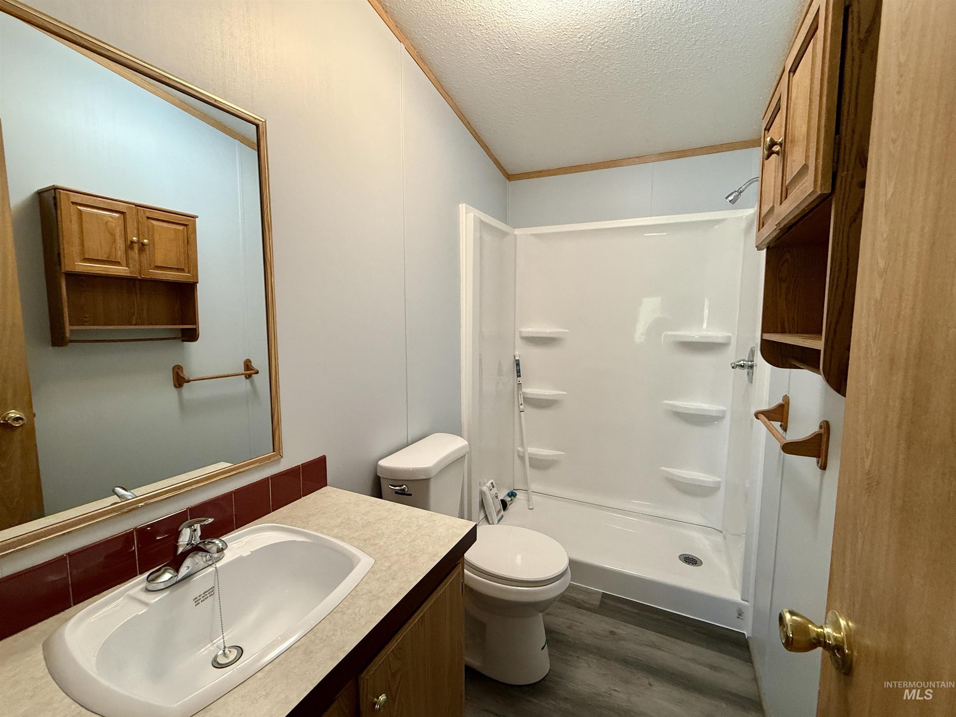 1366 Glenwood Road, Kamiah, Idaho 83536, 3 Bedrooms, 2 Bathrooms, Residential For Sale, Price $387,000, 98967079