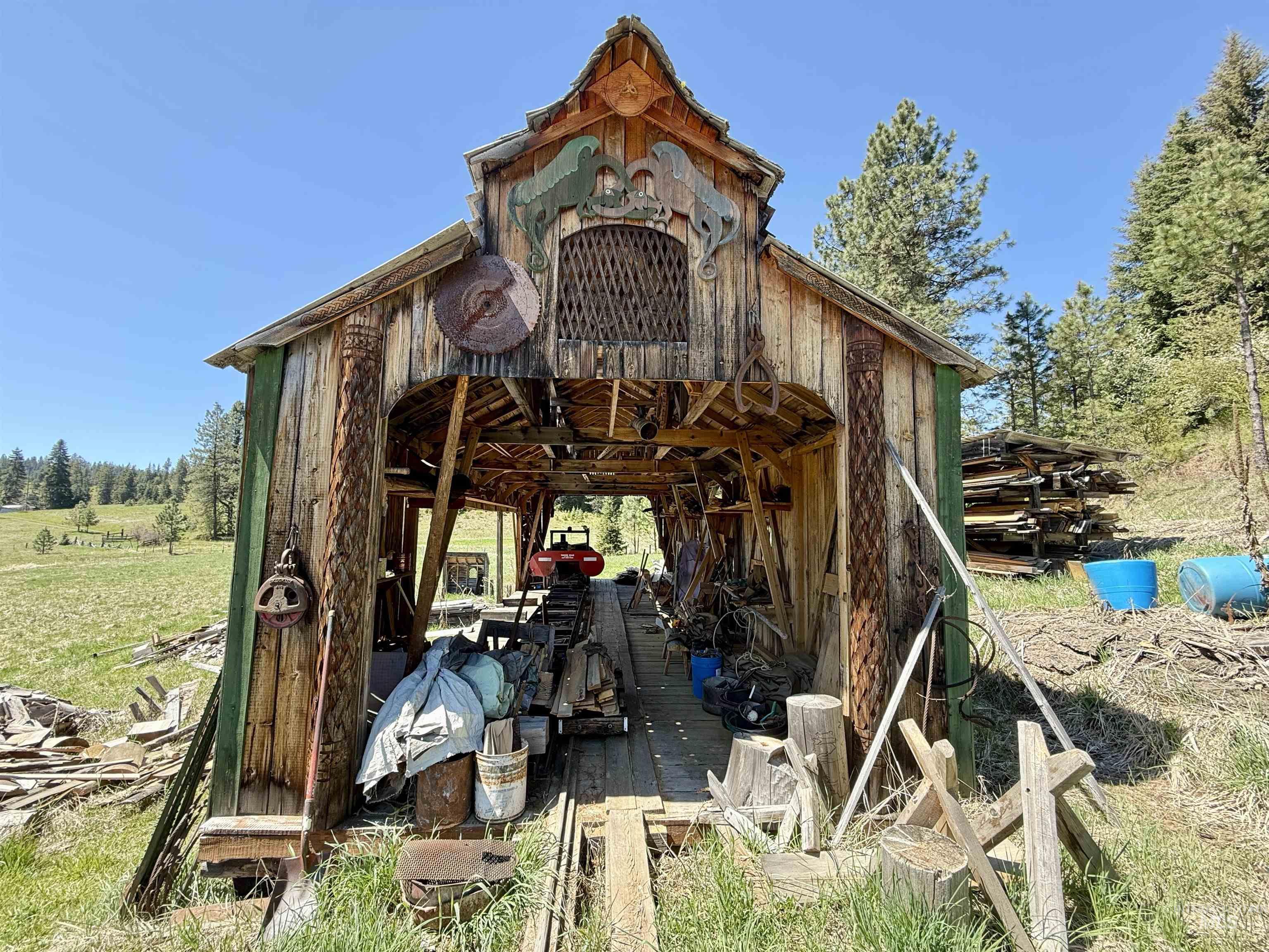 1366 Glenwood Road, Kamiah, Idaho 83536, 3 Bedrooms, 2 Bathrooms, Residential For Sale, Price $387,000, 98967079