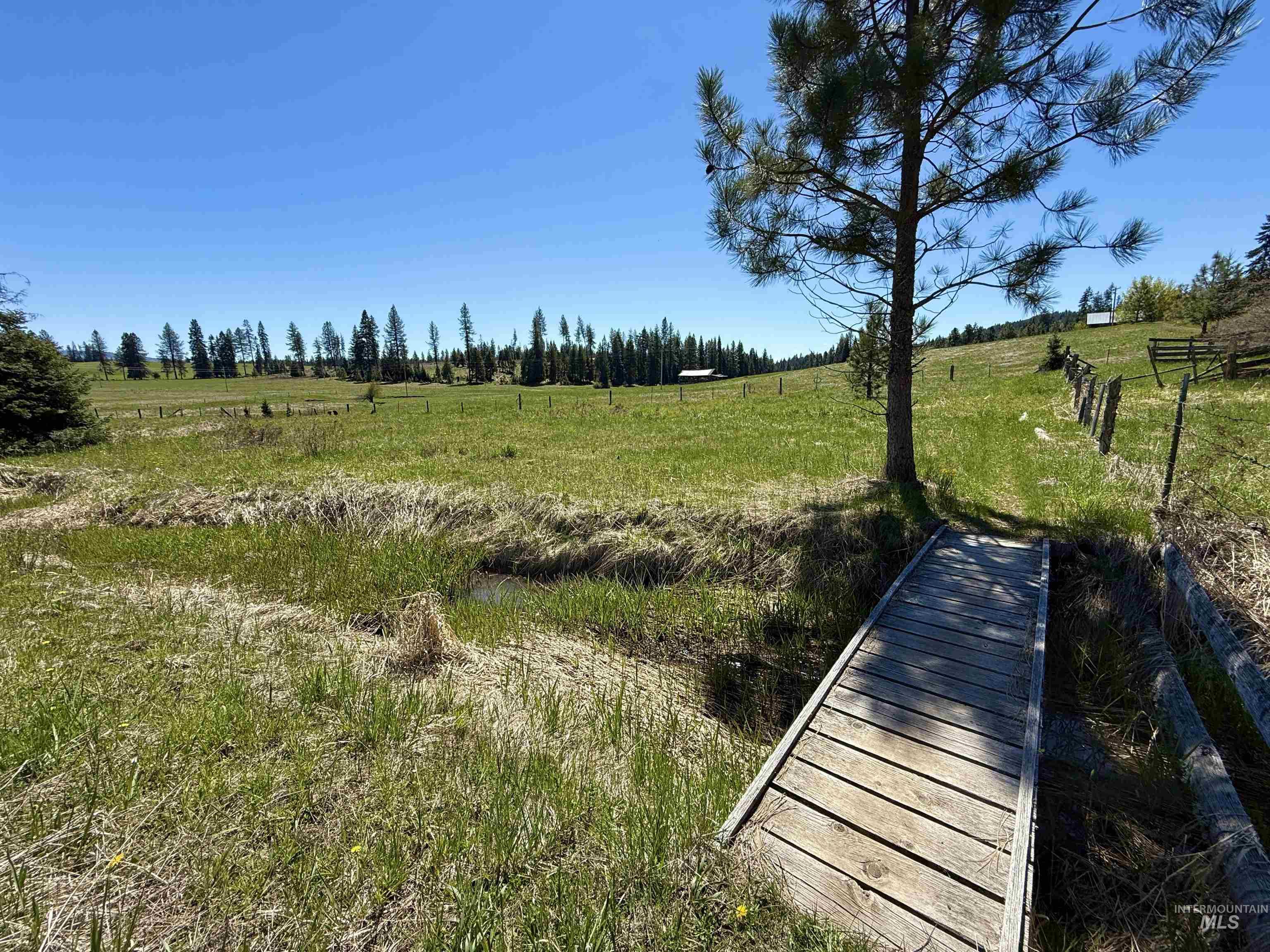 1366 Glenwood Road, Kamiah, Idaho 83536, 3 Bedrooms, 2 Bathrooms, Residential For Sale, Price $387,000, 98967079