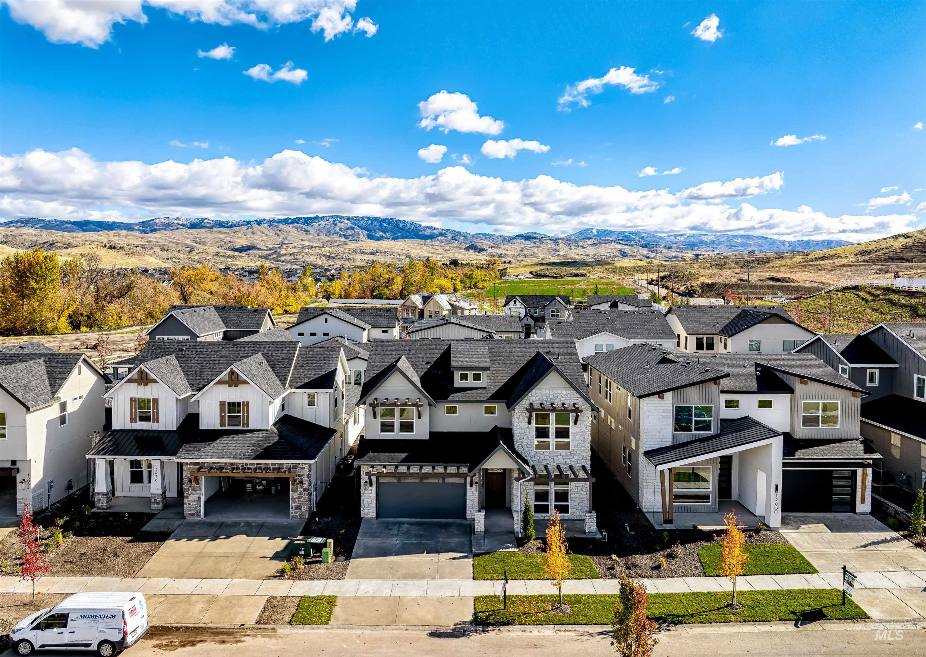 13926 E Ermine Ave., Boise, Idaho 83714, 4 Bedrooms, 3.5 Bathrooms, Residential For Sale, Price $903,665, 98967093