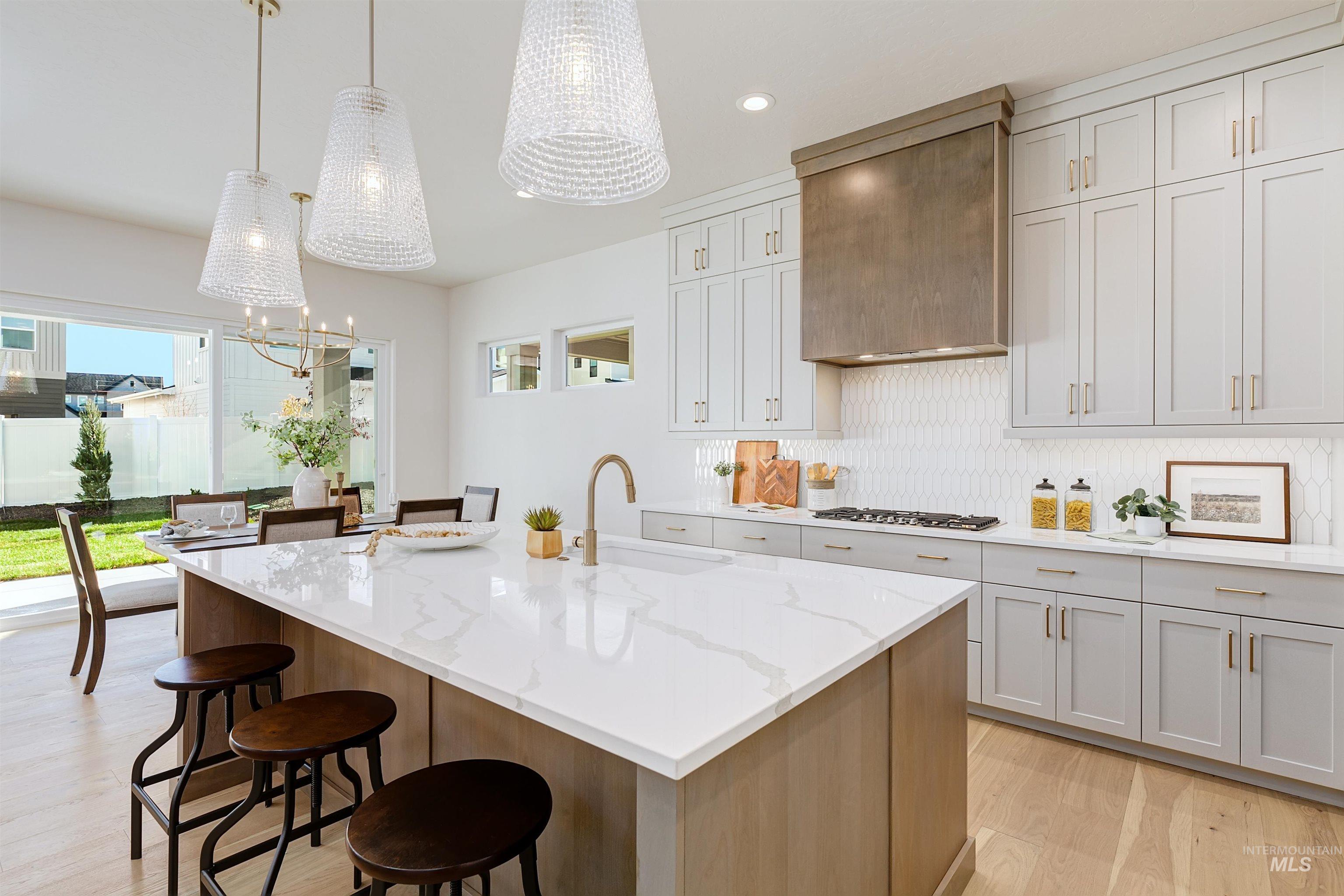 13926 E Ermine Ave., Boise, Idaho 83714, 4 Bedrooms, 3.5 Bathrooms, Residential For Sale, Price $903,665, 98967093