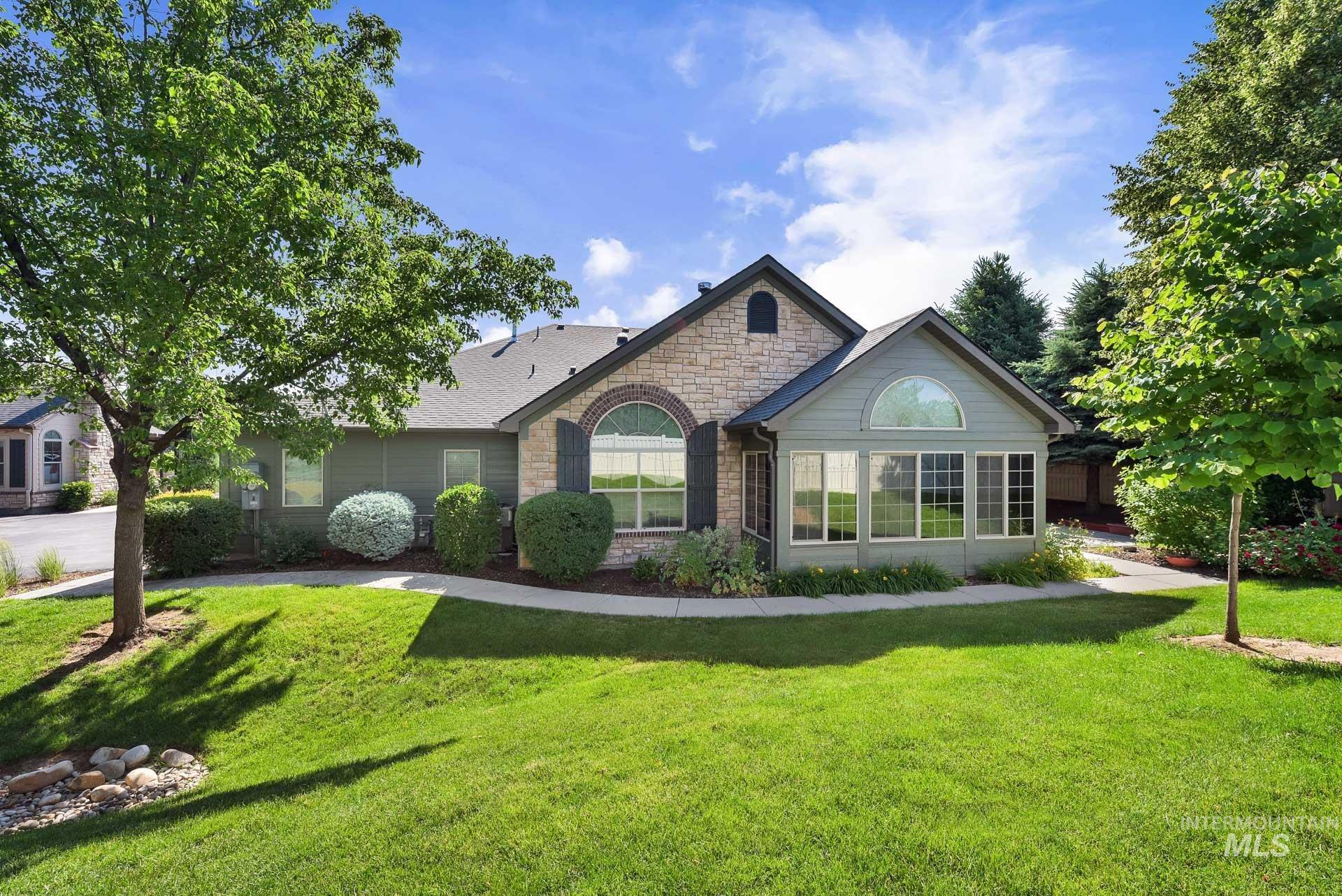 2870 N Cloverdale, Boise, Idaho 83713, 2 Bedrooms, 2 Bathrooms, Residential For Sale, Price $442,900, 98967110