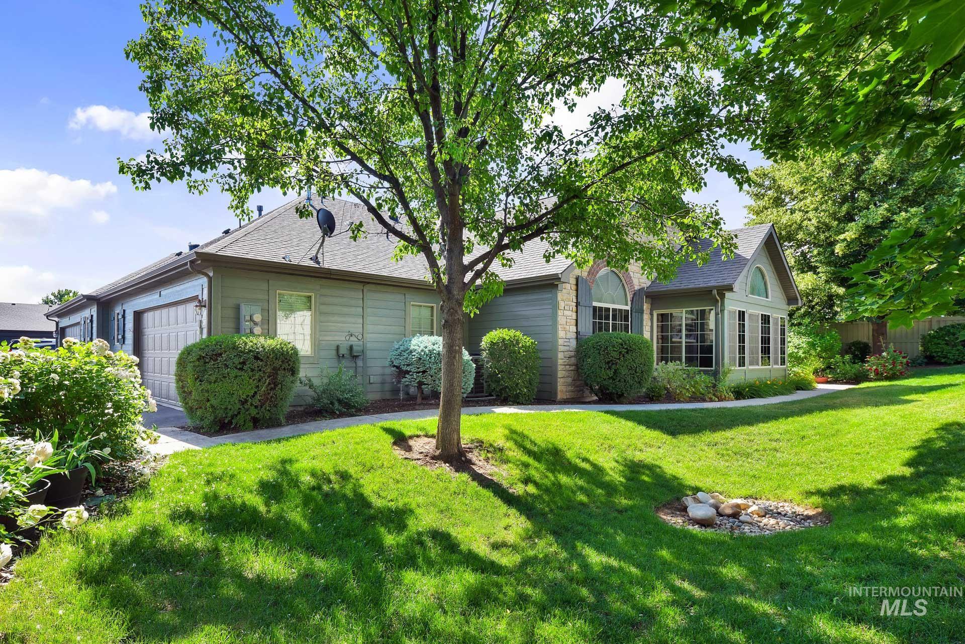2870 N Cloverdale, Boise, Idaho 83713, 2 Bedrooms, 2 Bathrooms, Residential For Sale, Price $442,900, 98967110