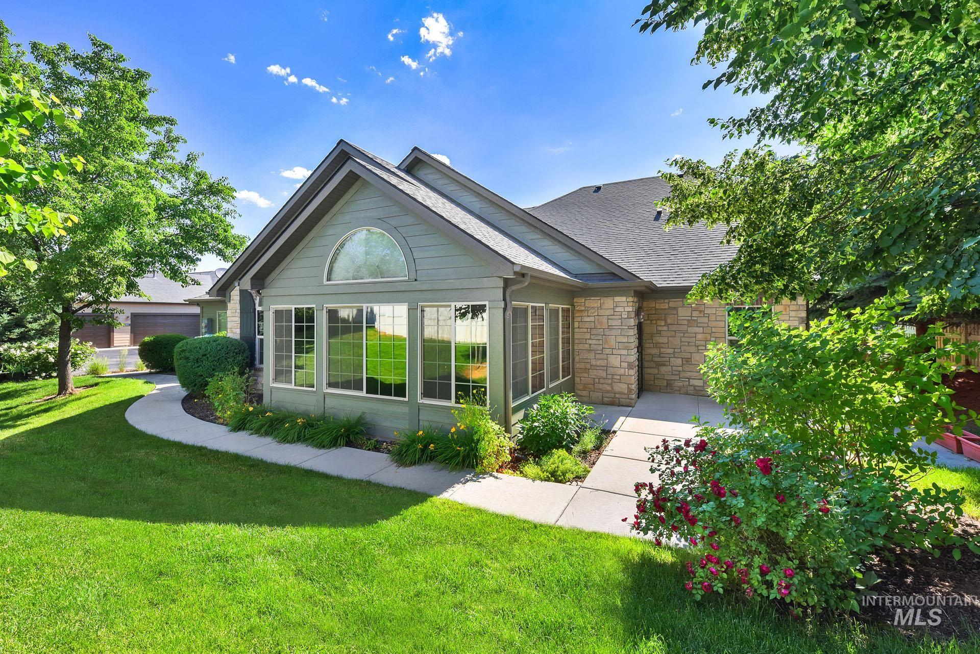 2870 N Cloverdale, Boise, Idaho 83713, 2 Bedrooms, 2 Bathrooms, Residential For Sale, Price $442,900, 98967110