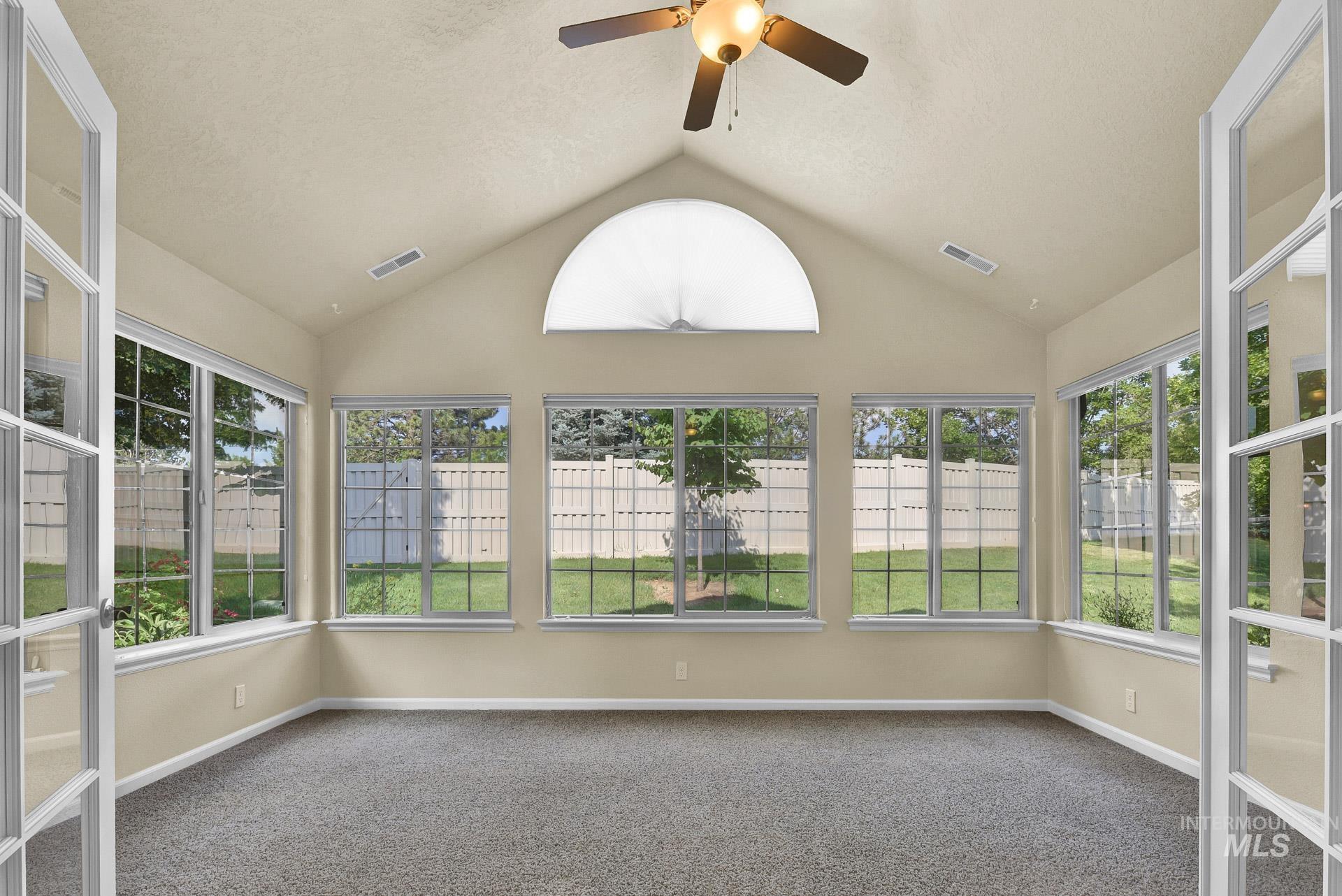 2870 N Cloverdale, Boise, Idaho 83713, 2 Bedrooms, 2 Bathrooms, Residential For Sale, Price $442,900, 98967110