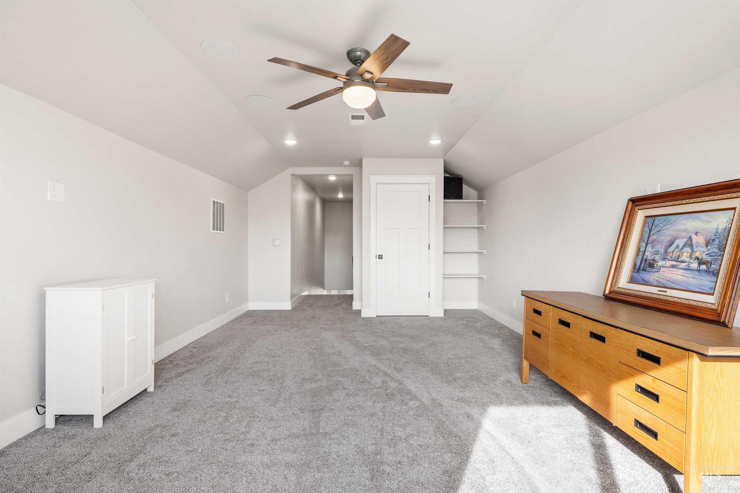 4064 China Ridge Dr, Kimberly, Idaho 83341, 4 Bedrooms, 2.5 Bathrooms, Residential For Sale, Price $849,000, 98967112