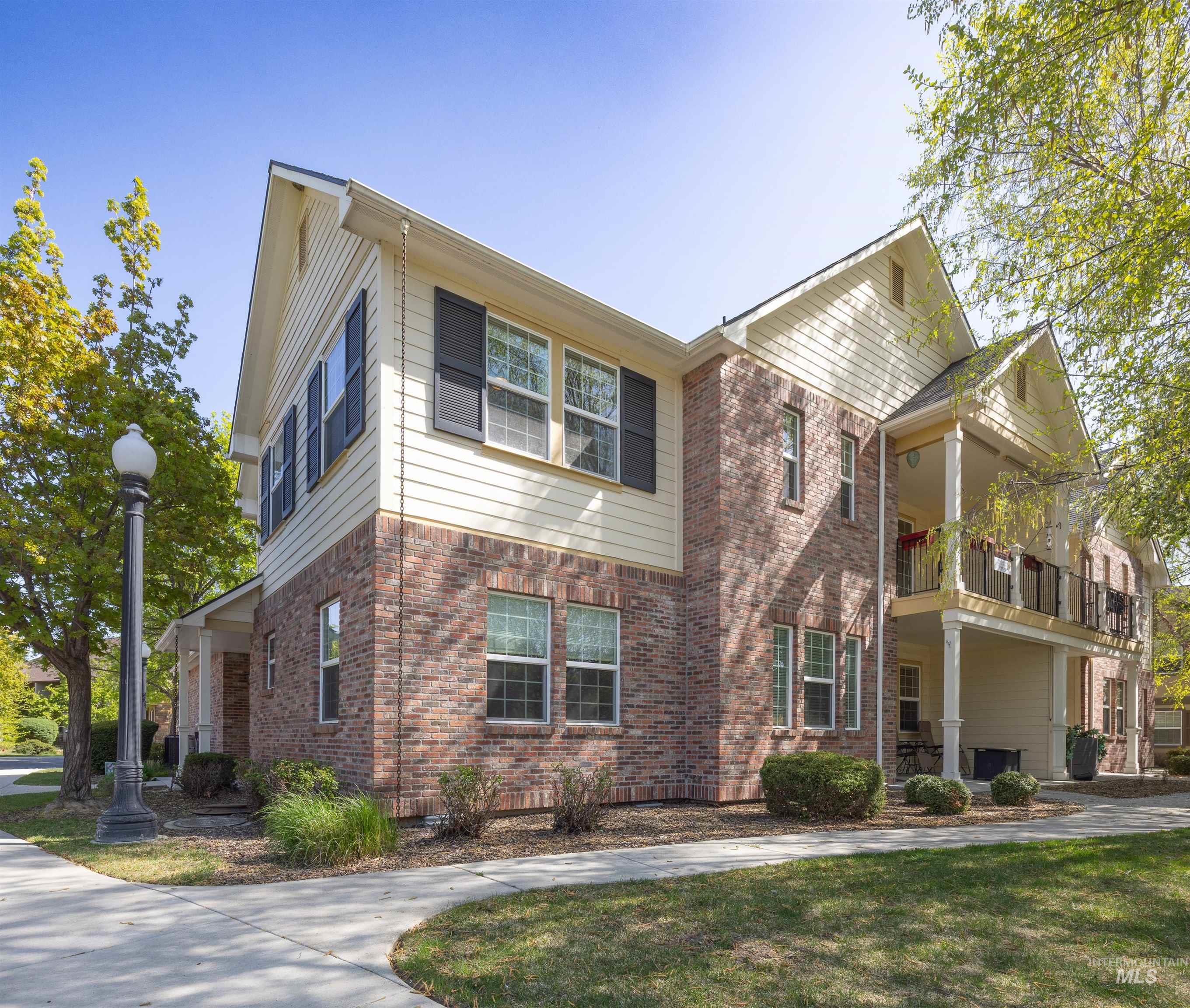 1148 E Winding Creek Dr, Eagle, Idaho 83616, 3 Bedrooms, 2 Bathrooms, Residential For Sale, Price $479,900, 98967113