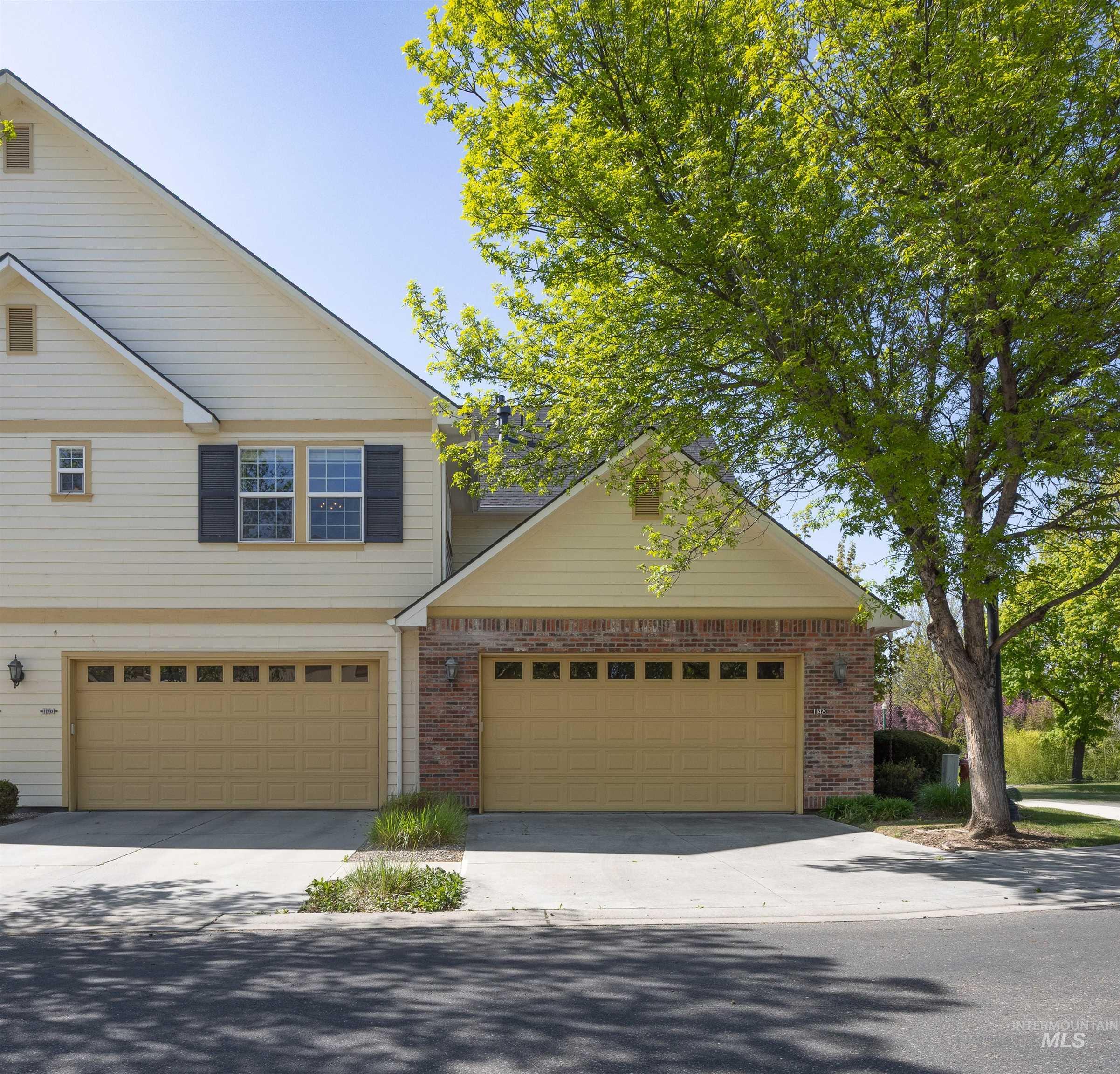 1148 E Winding Creek Dr, Eagle, Idaho 83616, 3 Bedrooms, 2 Bathrooms, Residential For Sale, Price $479,900, 98967113