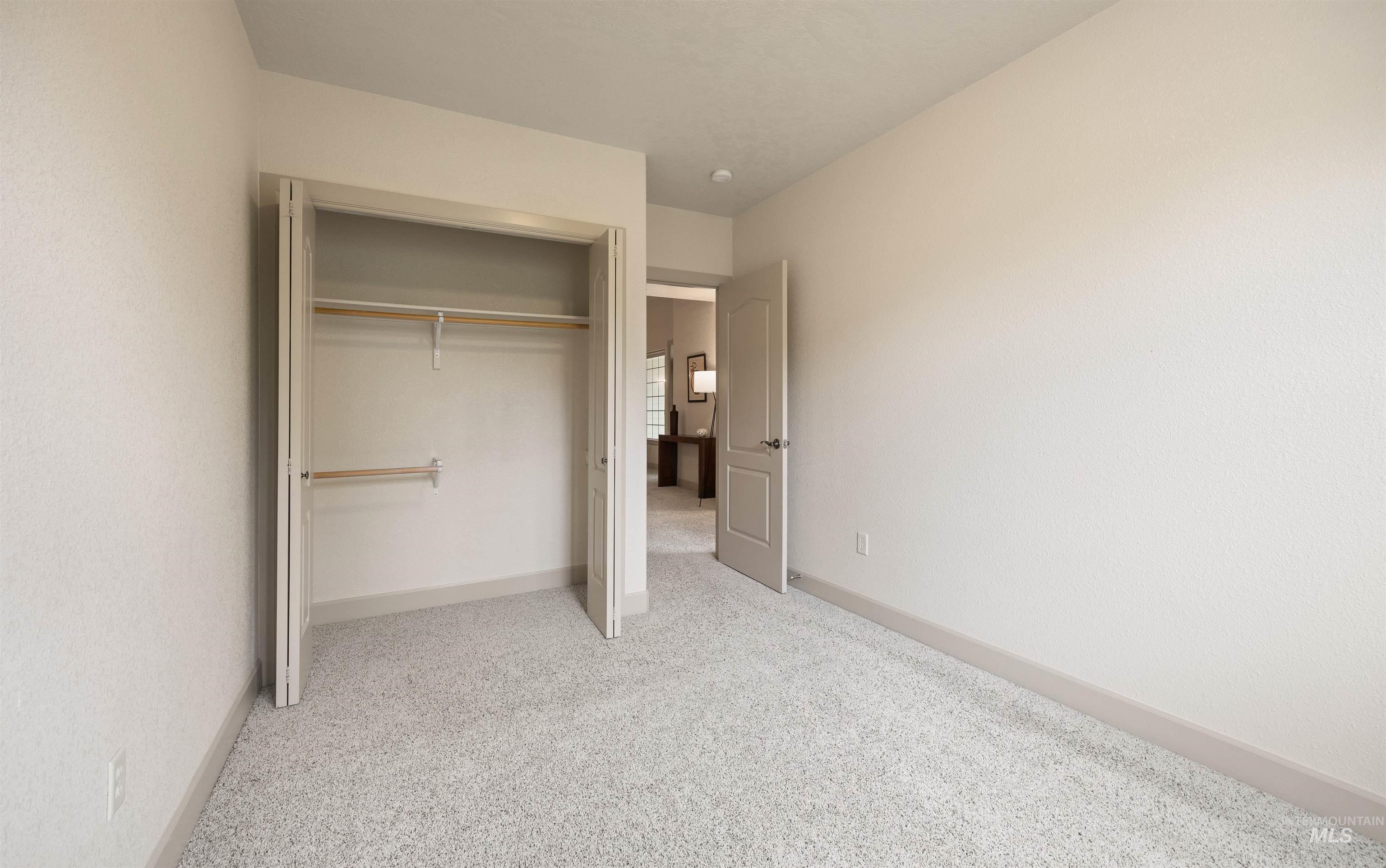 1148 E Winding Creek Dr, Eagle, Idaho 83616, 3 Bedrooms, 2 Bathrooms, Residential For Sale, Price $479,900, 98967113