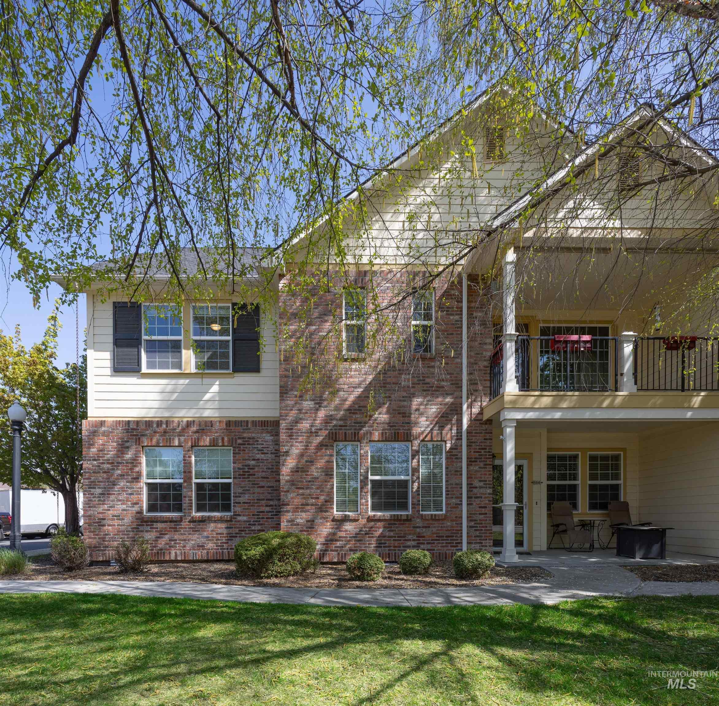 1148 E Winding Creek Dr, Eagle, Idaho 83616, 3 Bedrooms, 2 Bathrooms, Residential For Sale, Price $479,900, 98967113