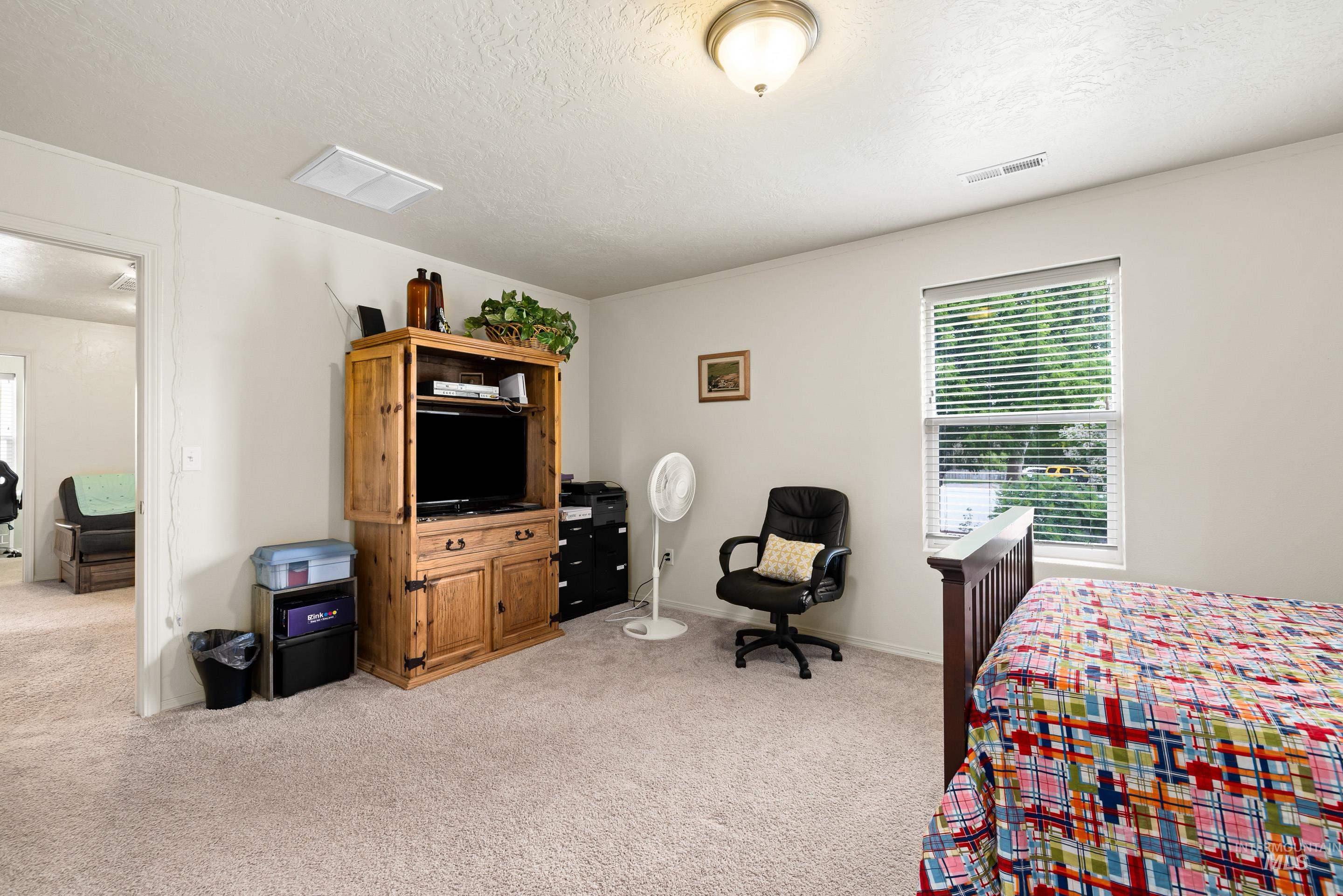 3714 E Holly Ridge Dr, Nampa, Idaho 83686, 3 Bedrooms, 2.5 Bathrooms, Residential For Sale, Price $405,000, 98967120