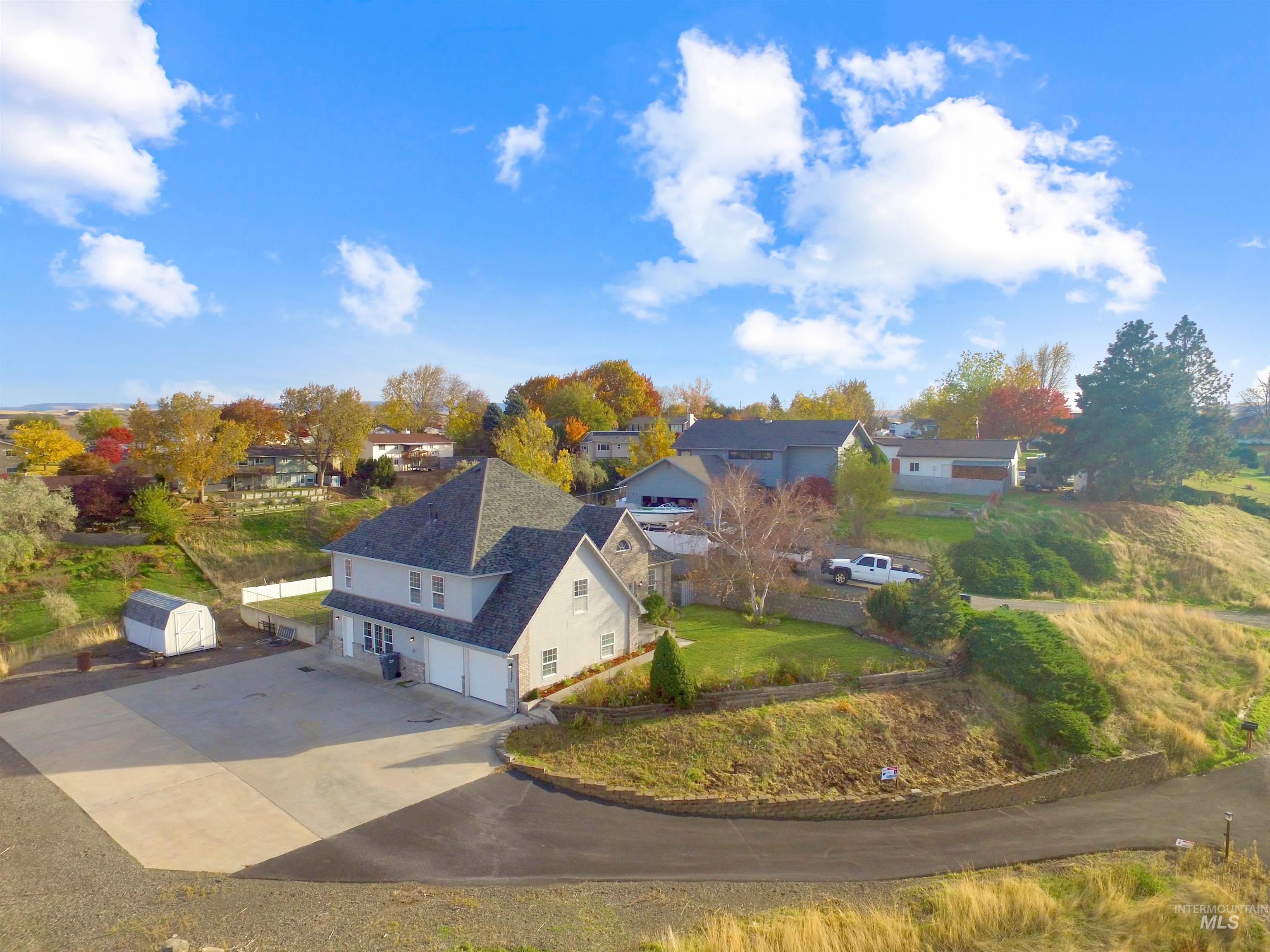 2625 16th St, Clarkston, Washington 99403, 3 Bedrooms, 2 Bathrooms, Residential For Sale, Price $499,000, 98967124