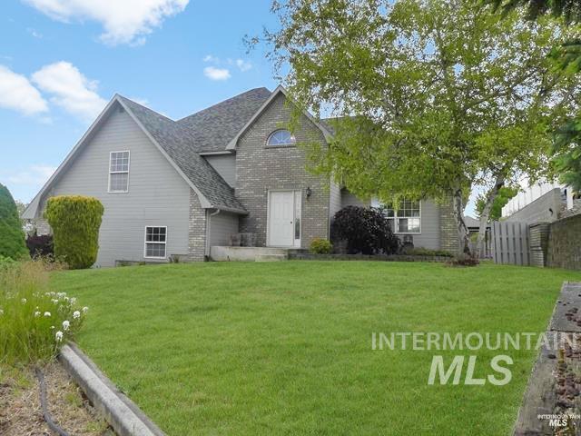 2625 16th St, Clarkston, Washington 99403, 3 Bedrooms, 2 Bathrooms, Residential For Sale, Price $499,000, 98967124