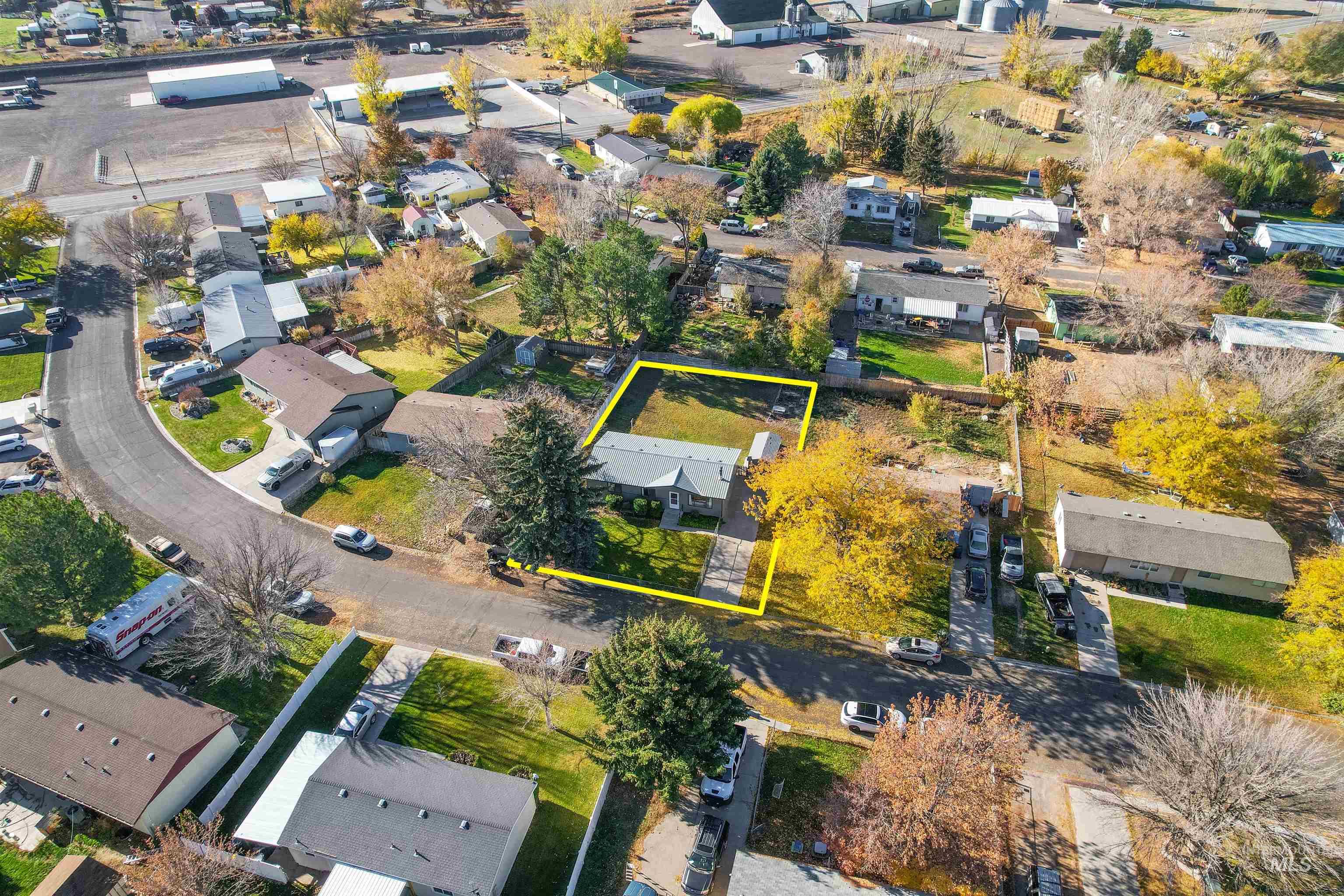 471 Wiseman St, Hansen, Idaho 83334, 3 Bedrooms, 1.5 Bathrooms, Residential For Sale, Price $230,000, 98967136