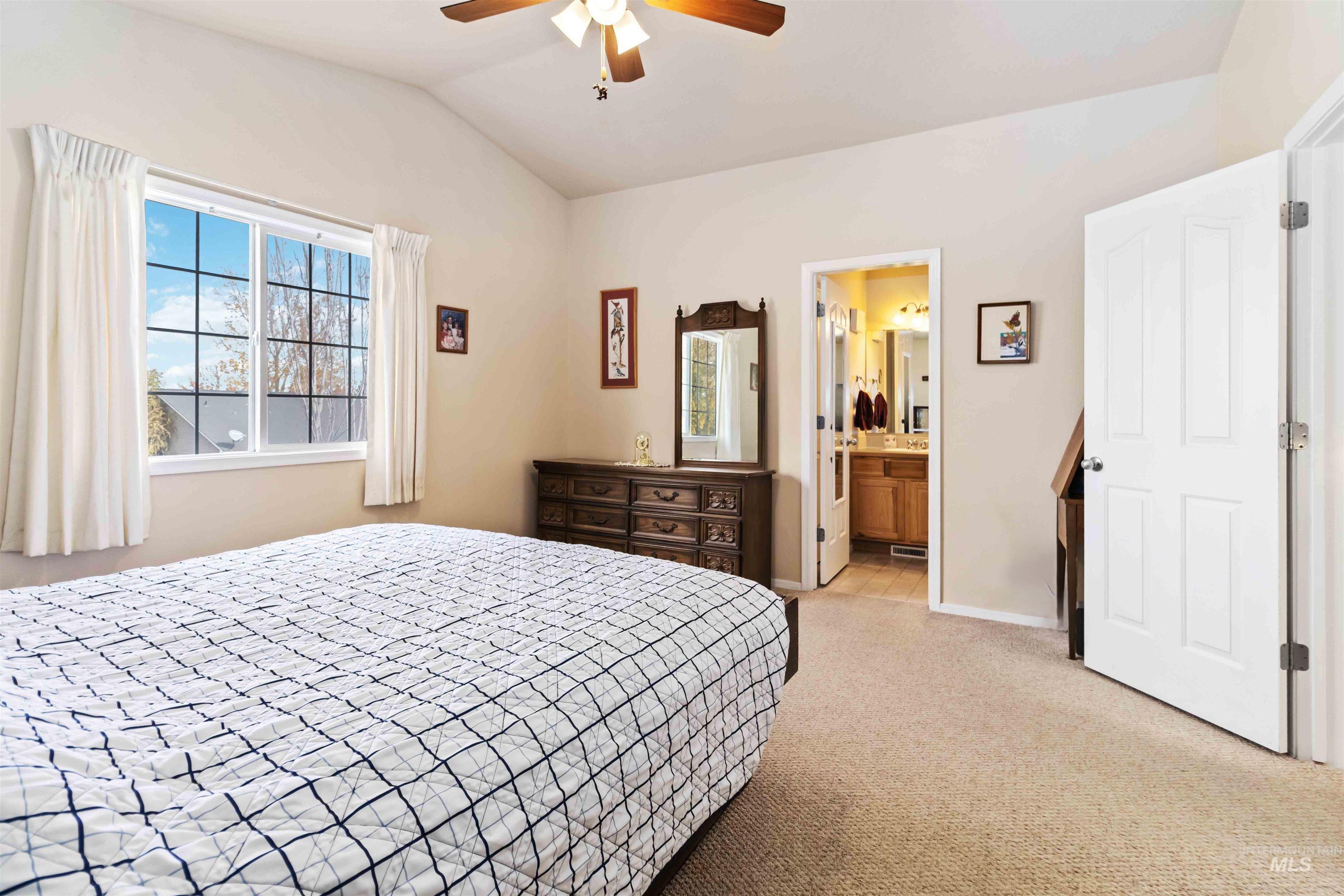 11720 W Trinity Ave., Nampa, Idaho 83651, 3 Bedrooms, 2.5 Bathrooms, Residential For Sale, Price $415,000, 98967144