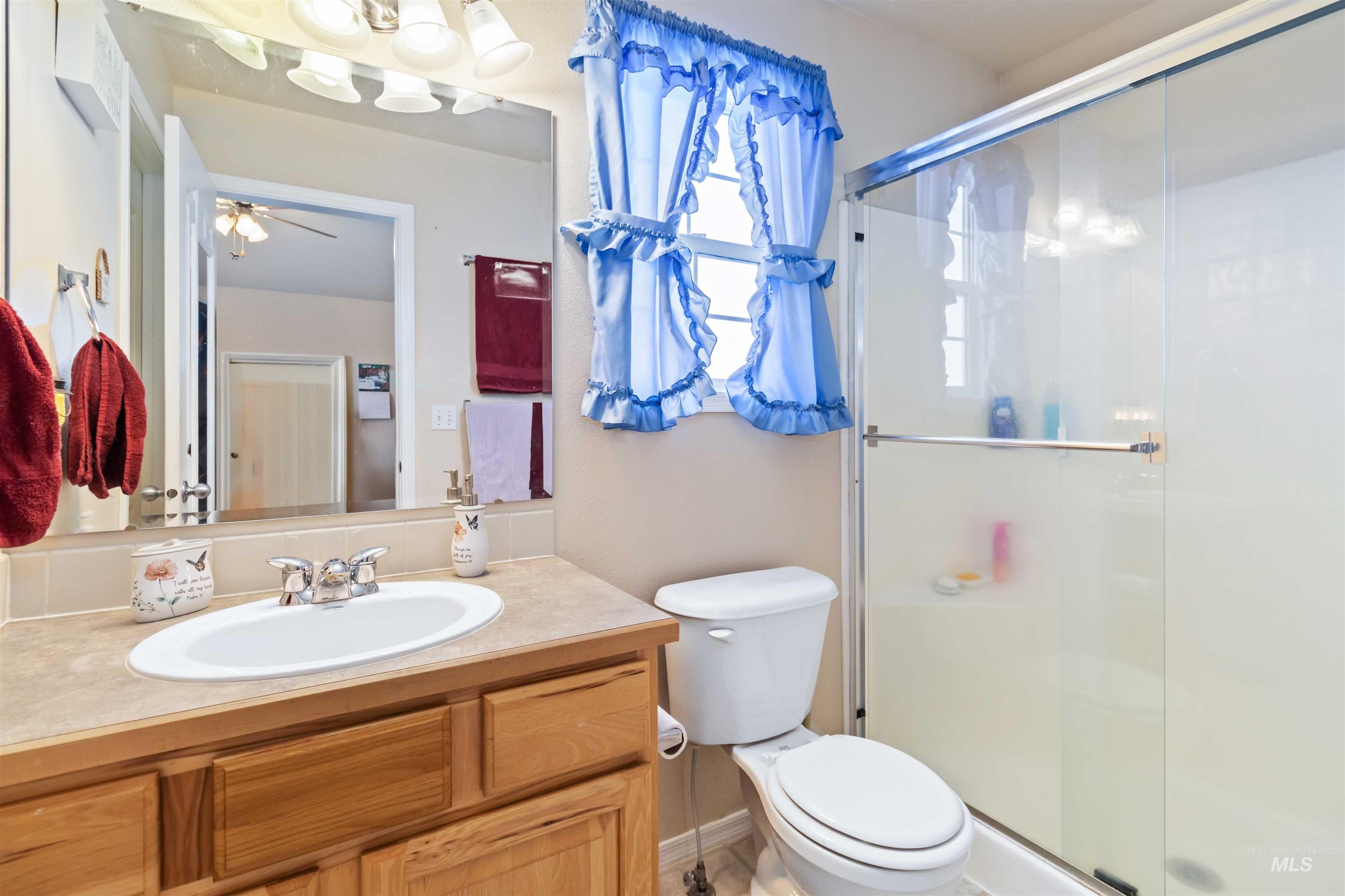 11720 W Trinity Ave., Nampa, Idaho 83651, 3 Bedrooms, 2.5 Bathrooms, Residential For Sale, Price $415,000, 98967144