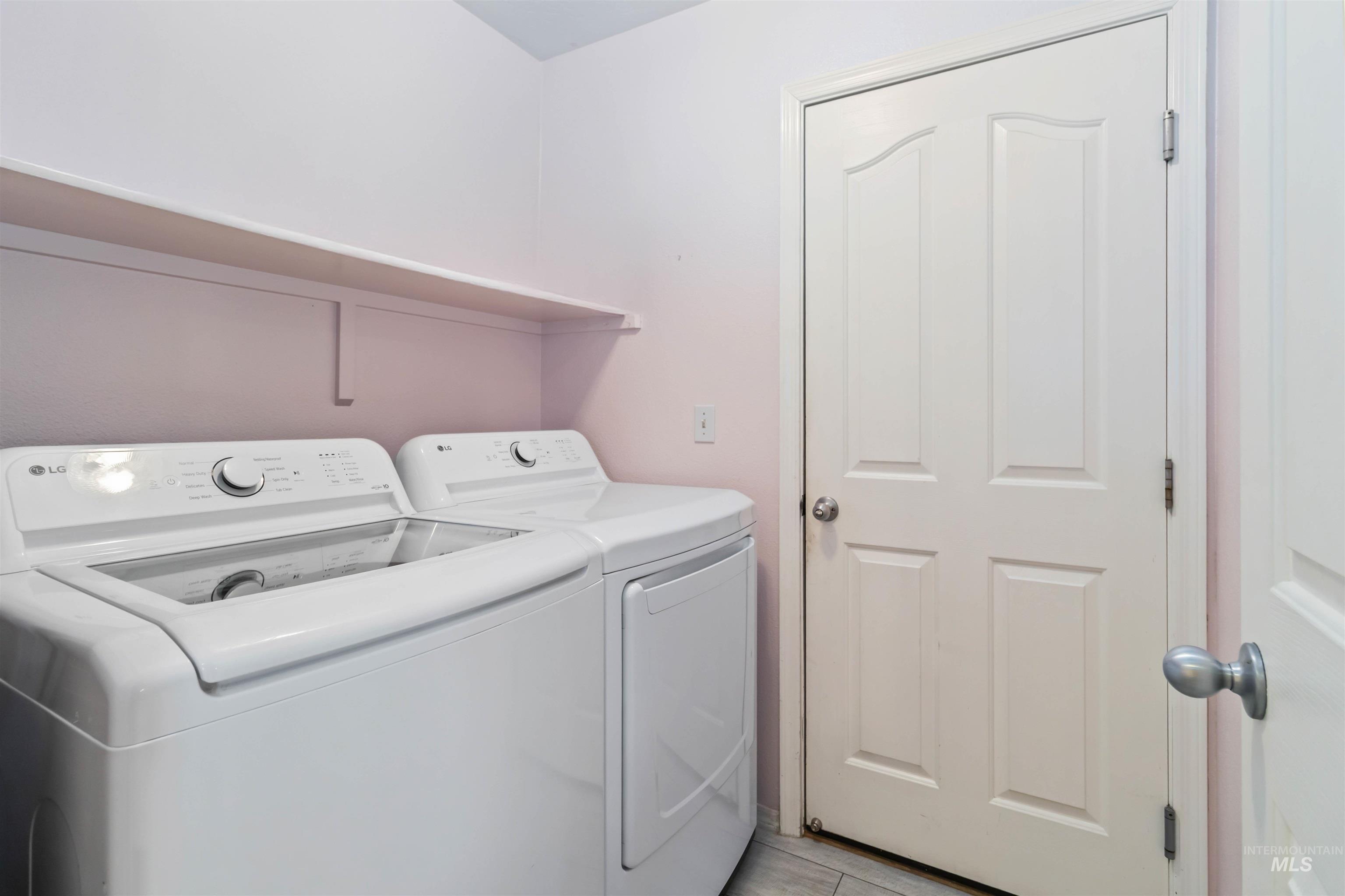 11720 W Trinity Ave., Nampa, Idaho 83651, 3 Bedrooms, 2.5 Bathrooms, Residential For Sale, Price $415,000, 98967144