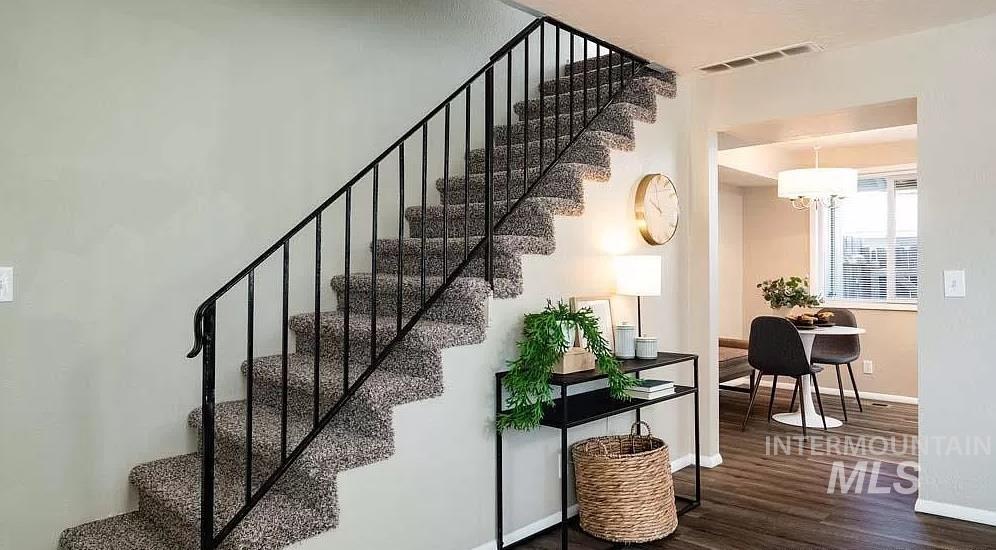 851 N Benjamin Ln., Boise, Idaho 83704, 2 Bedrooms, 1 Bathroom, Residential For Sale, Price $279,900, 98967163