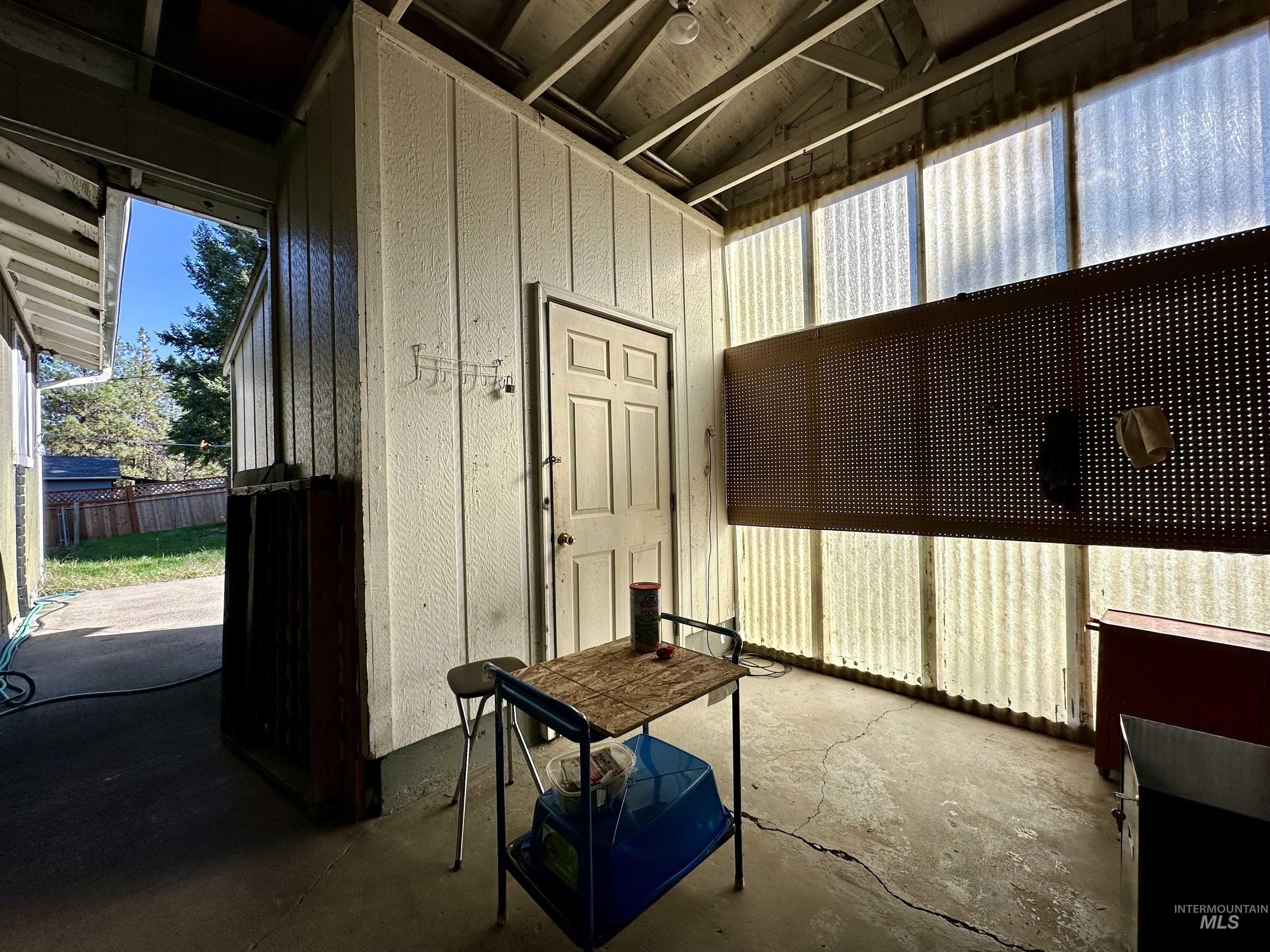 137 Pine Road, Kamiah, Idaho 83536, 3 Bedrooms, 1 Bathroom, Residential For Sale, Price $215,000, 98967168