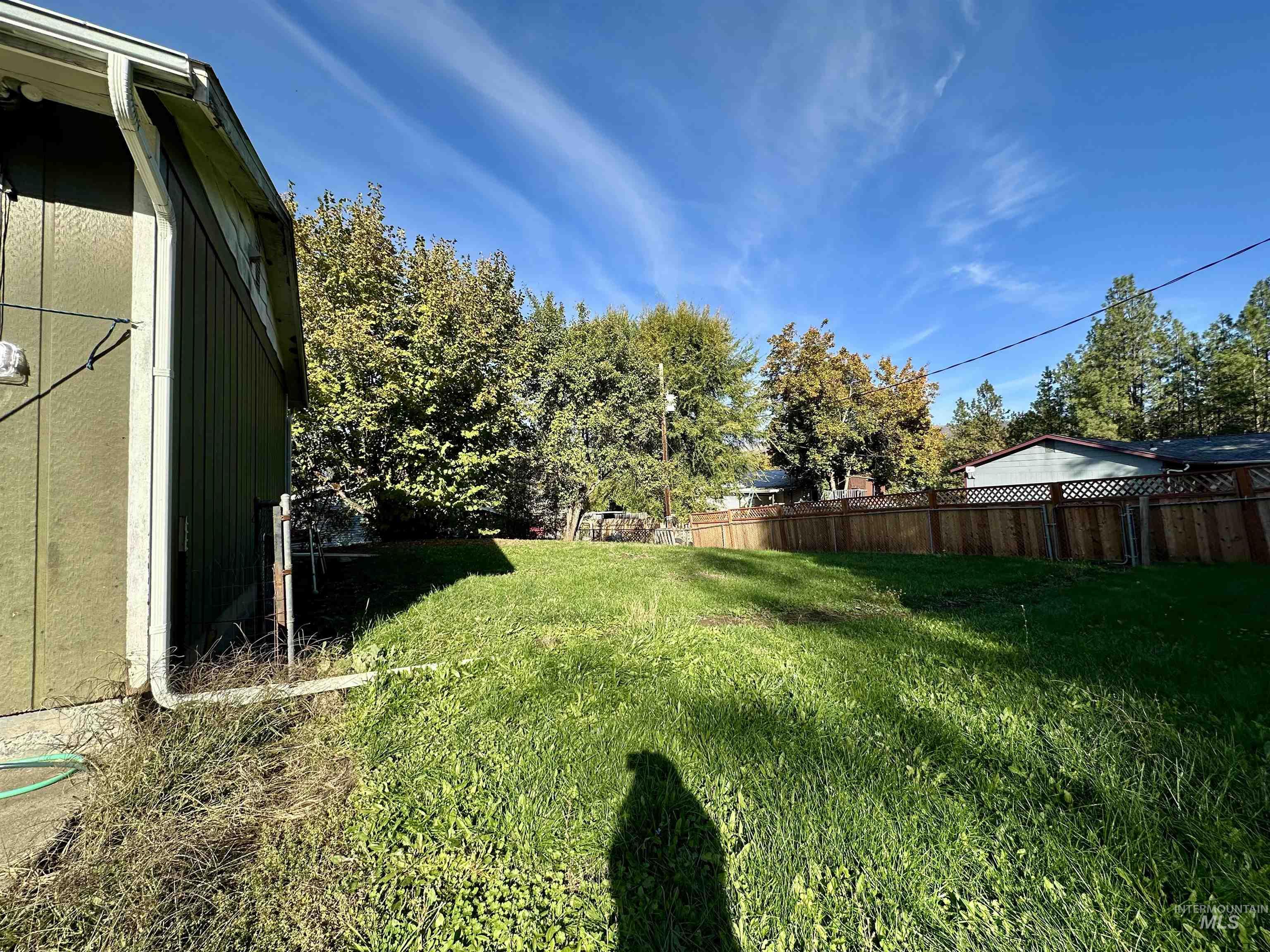 137 Pine Road, Kamiah, Idaho 83536, 3 Bedrooms, 1 Bathroom, Residential For Sale, Price $215,000, 98967168