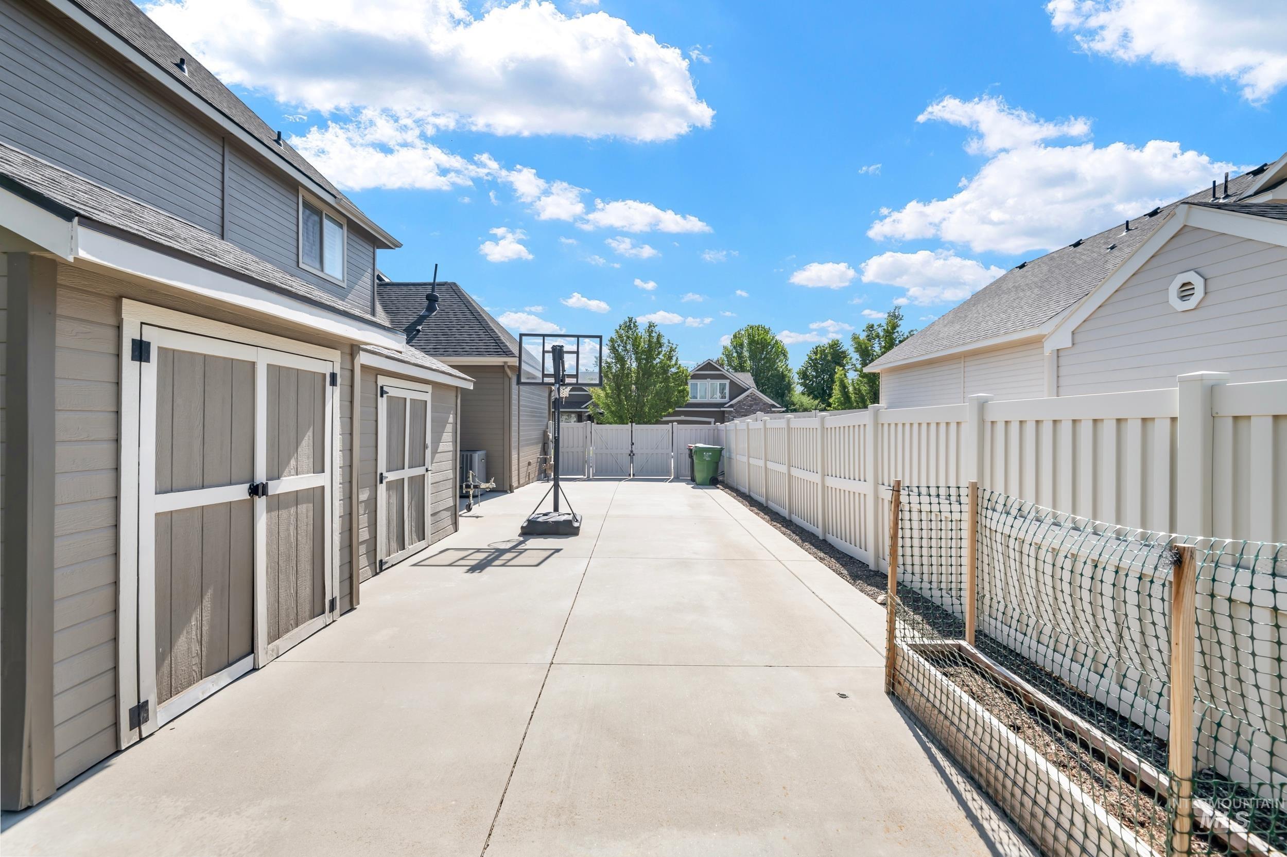 2679 S Tristram Way, Meridian, Idaho 83642-7935, 4 Bedrooms, 3.5 Bathrooms, Residential For Sale, Price $749,000, 98967175