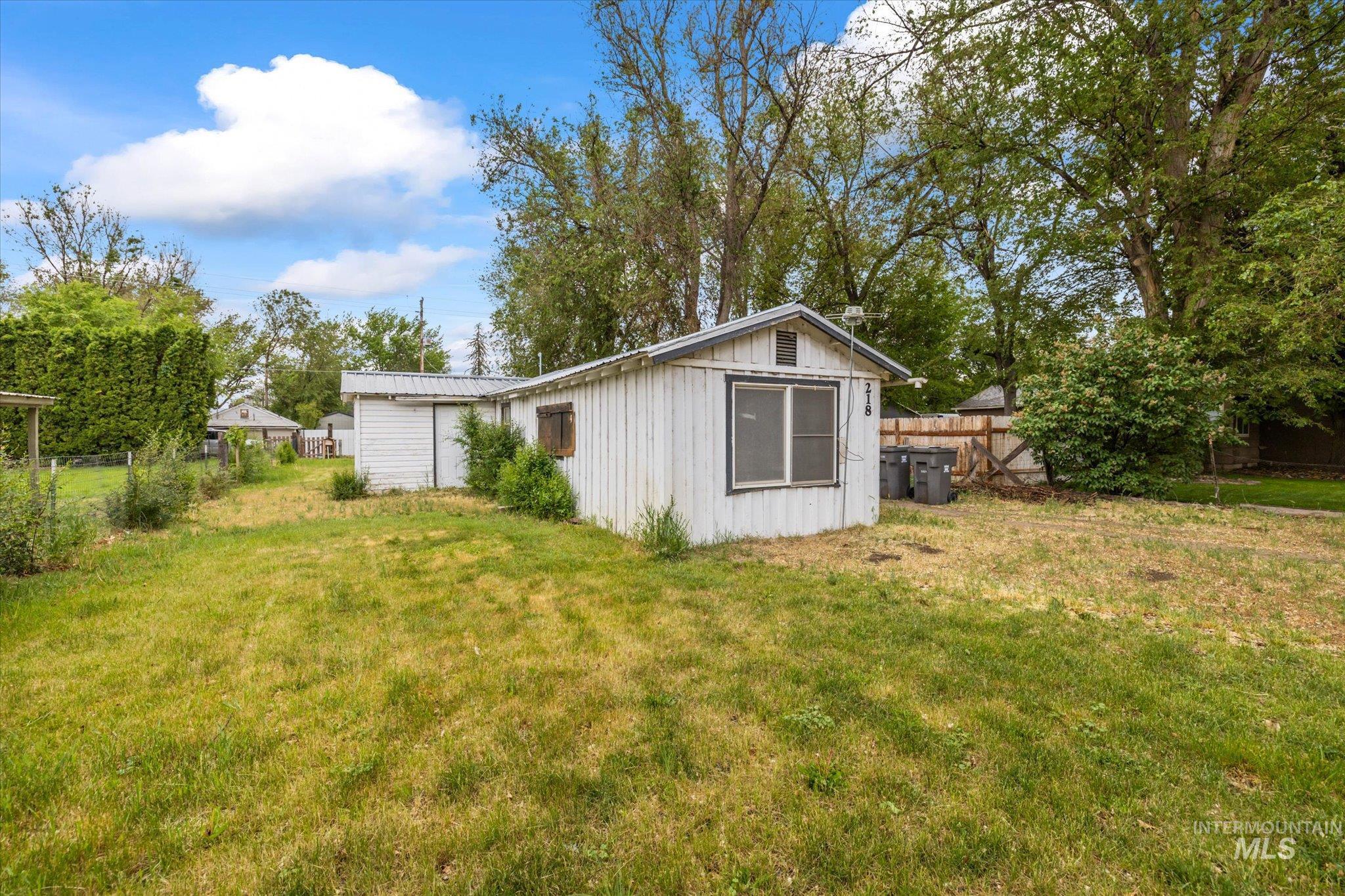 218 & 222 E Owyhee Ave, Homedale, Idaho 83628, 1 Bedroom, 1 Bathroom, Residential For Sale, Price $250,000, 98967184