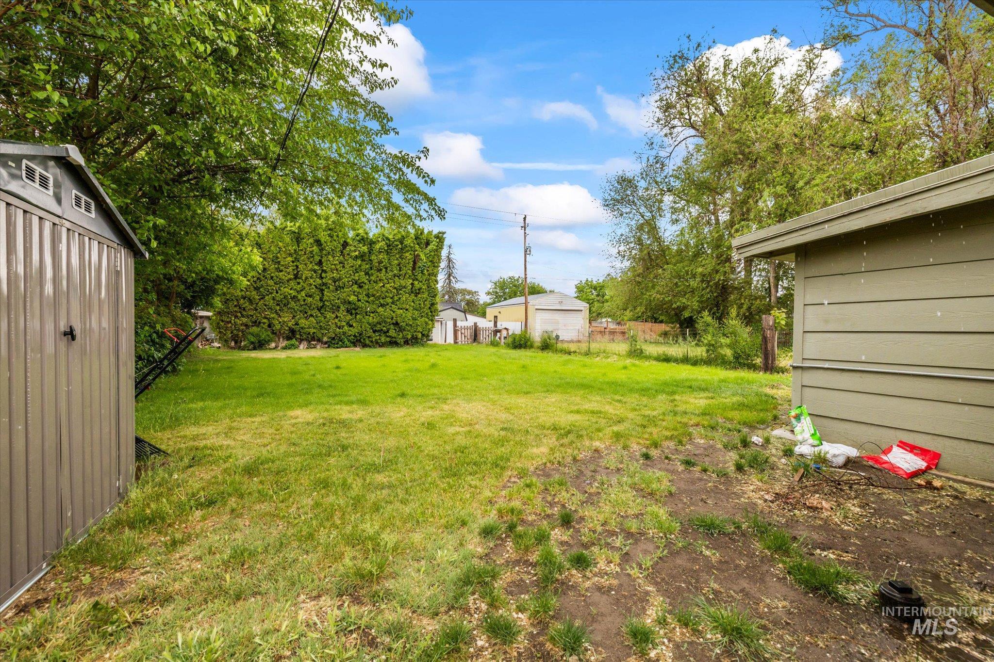 218 & 222 E Owyhee Ave, Homedale, Idaho 83628, 1 Bedroom, 1 Bathroom, Residential For Sale, Price $250,000, 98967184