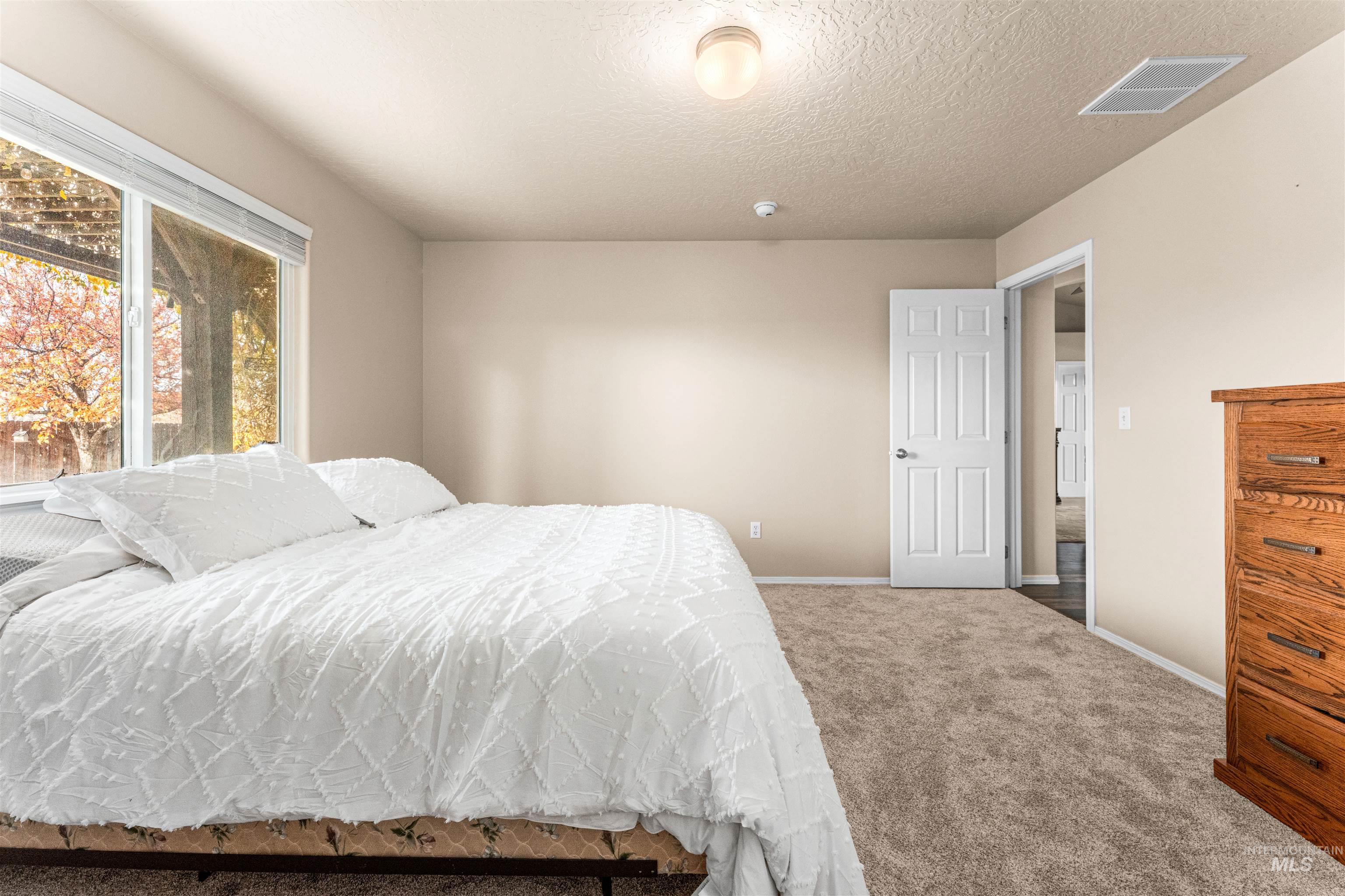 5418 Landsdown Avenue, Caldwell, Idaho 83607, 4 Bedrooms, 2 Bathrooms, Residential For Sale, Price $354,900, 98967186