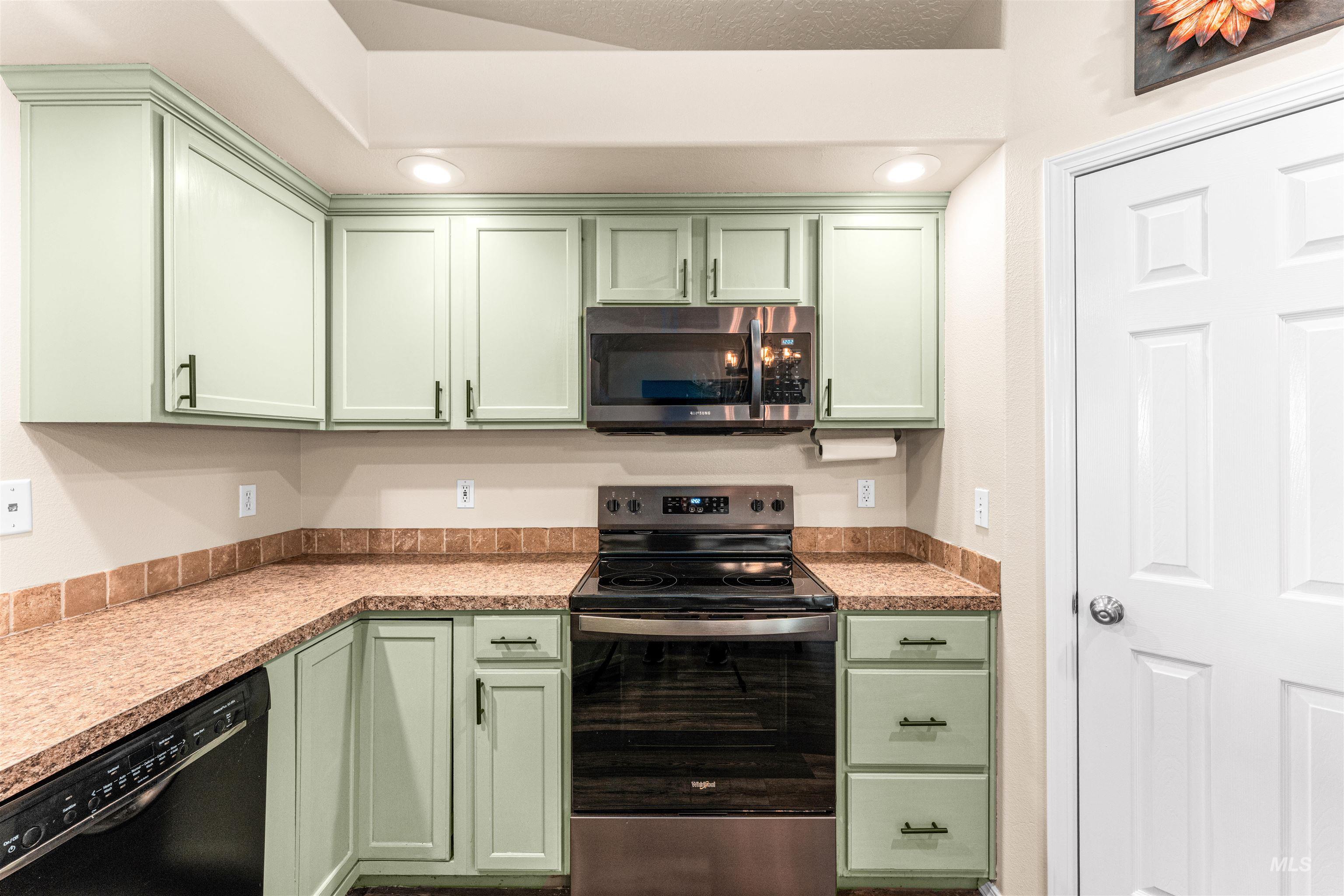 5418 Landsdown Avenue, Caldwell, Idaho 83607, 4 Bedrooms, 2 Bathrooms, Residential For Sale, Price $354,900, 98967186