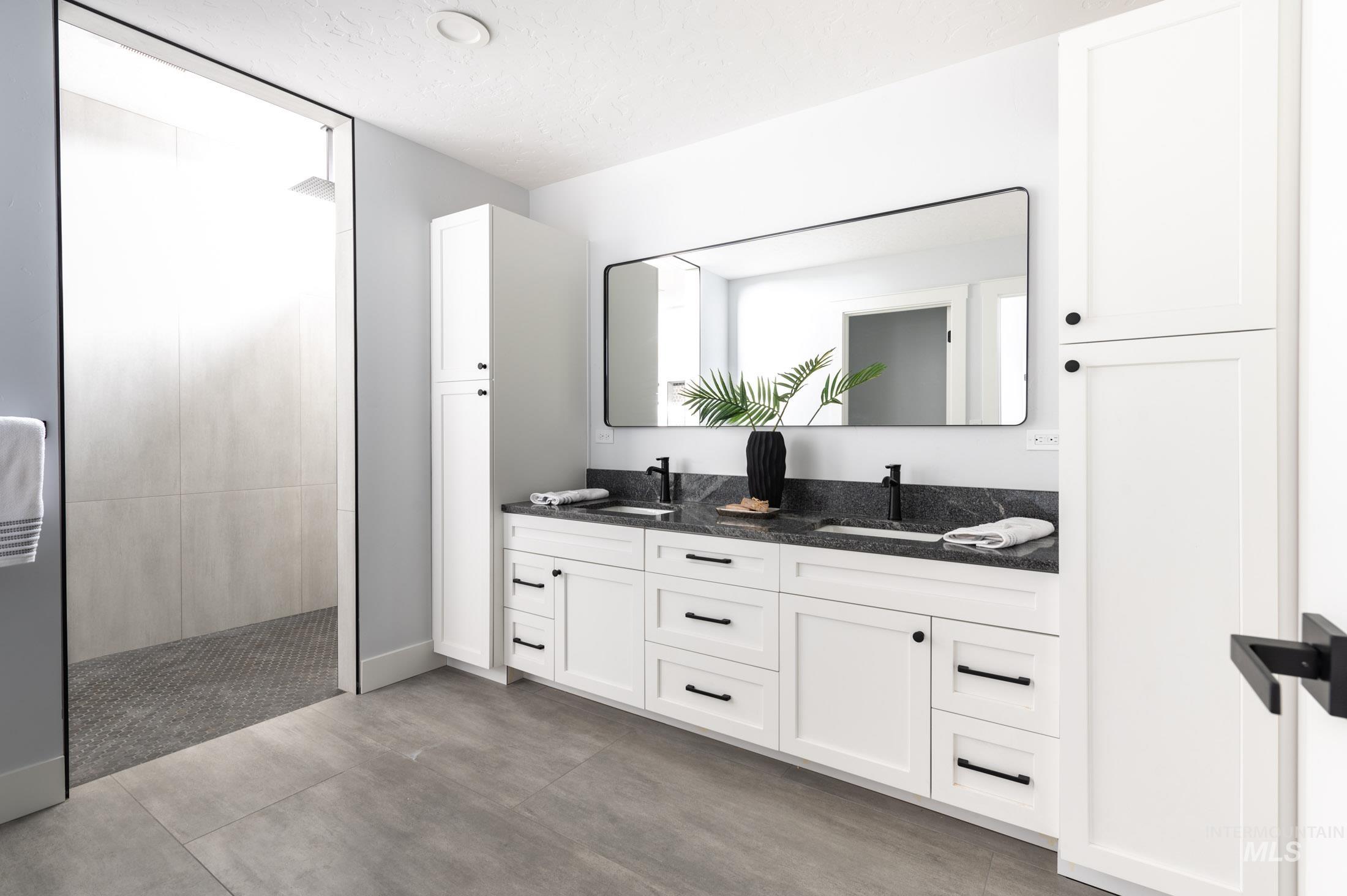 3020 W Sales Yard Rd, Emmett, Idaho 83617, 4 Bedrooms, 3.5 Bathrooms, Residential For Sale, Price $880,000, 98967189