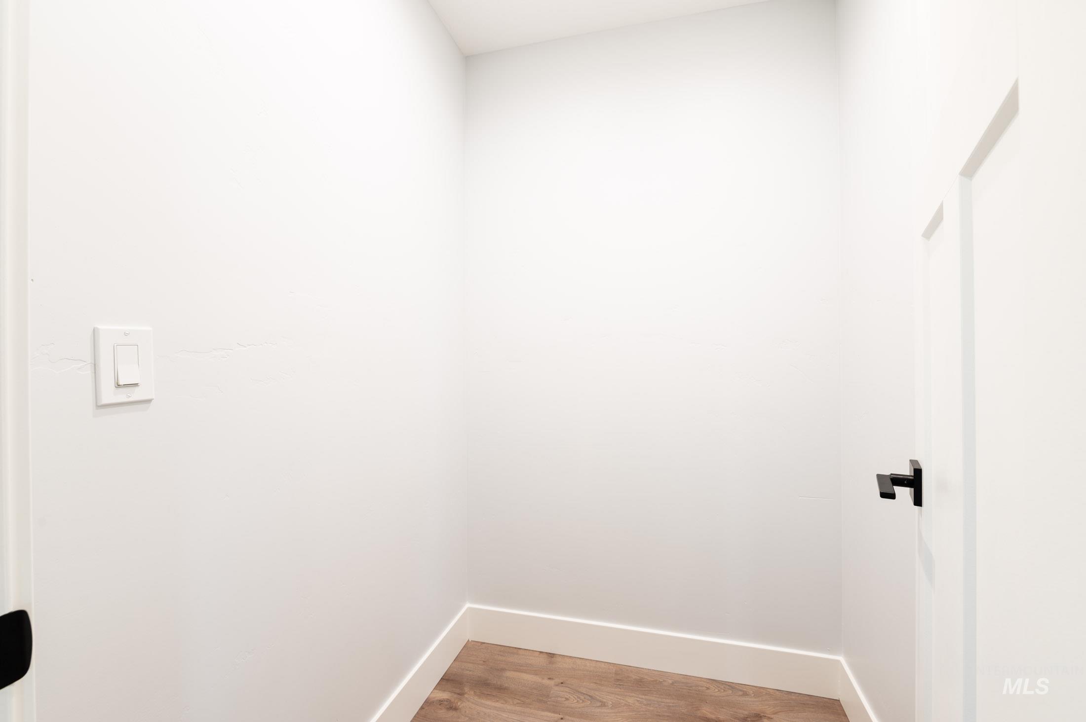 3020 W Sales Yard Rd, Emmett, Idaho 83617, 4 Bedrooms, 3.5 Bathrooms, Residential For Sale, Price $880,000, 98967189