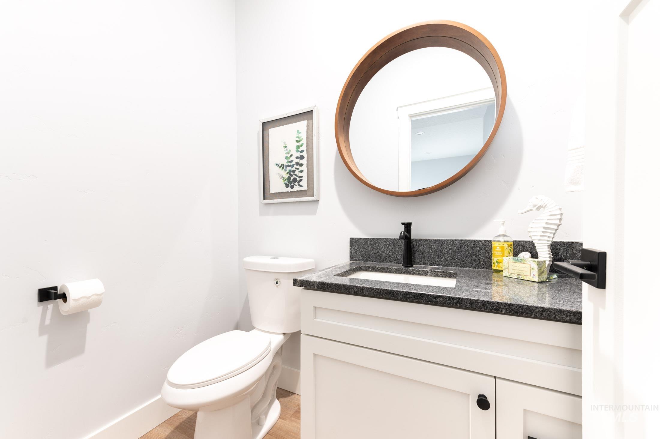 3020 W Sales Yard Rd, Emmett, Idaho 83617, 4 Bedrooms, 3.5 Bathrooms, Residential For Sale, Price $880,000, 98967189