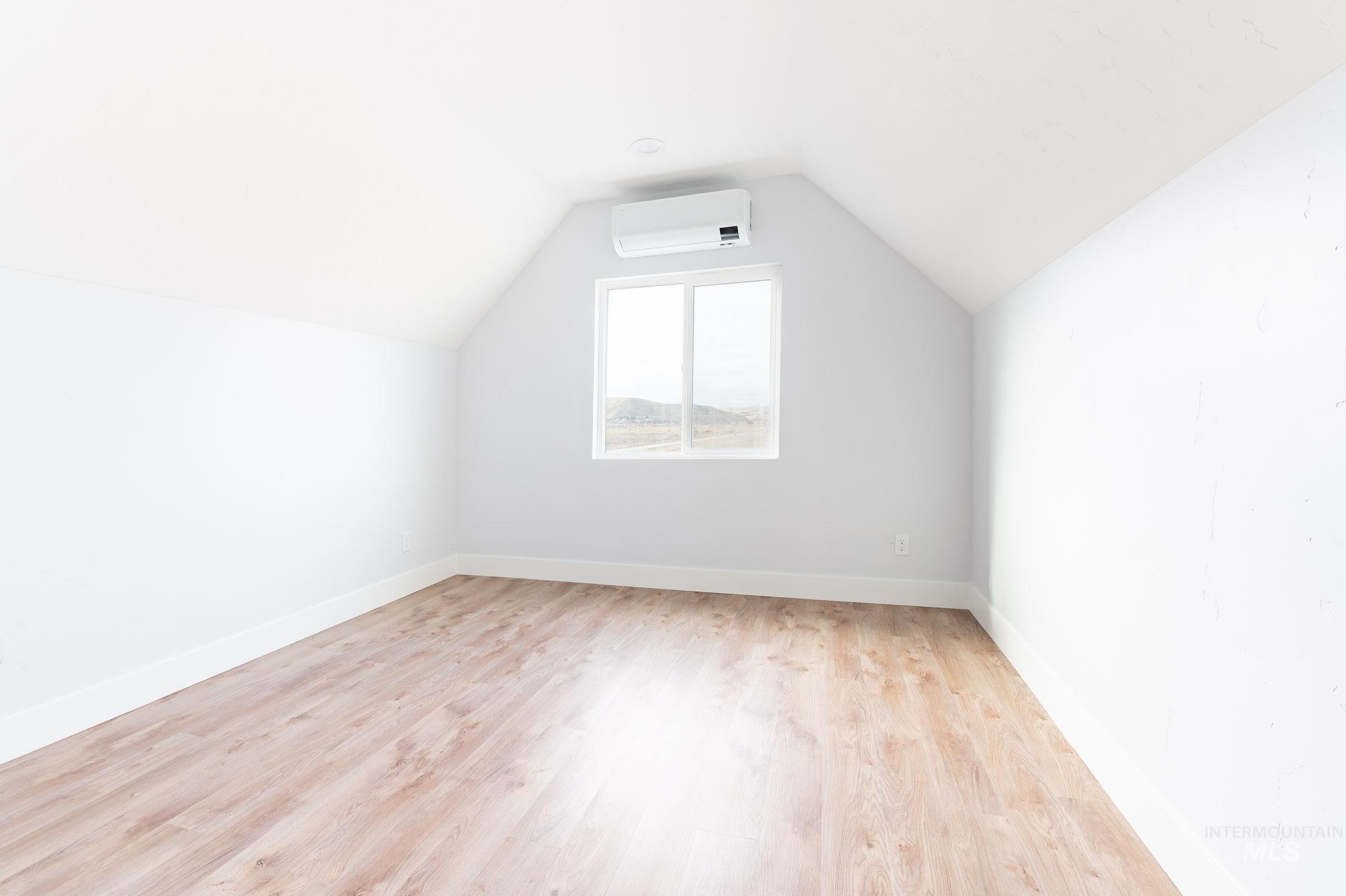 3020 W Sales Yard Rd, Emmett, Idaho 83617, 4 Bedrooms, 3.5 Bathrooms, Residential For Sale, Price $880,000, 98967189