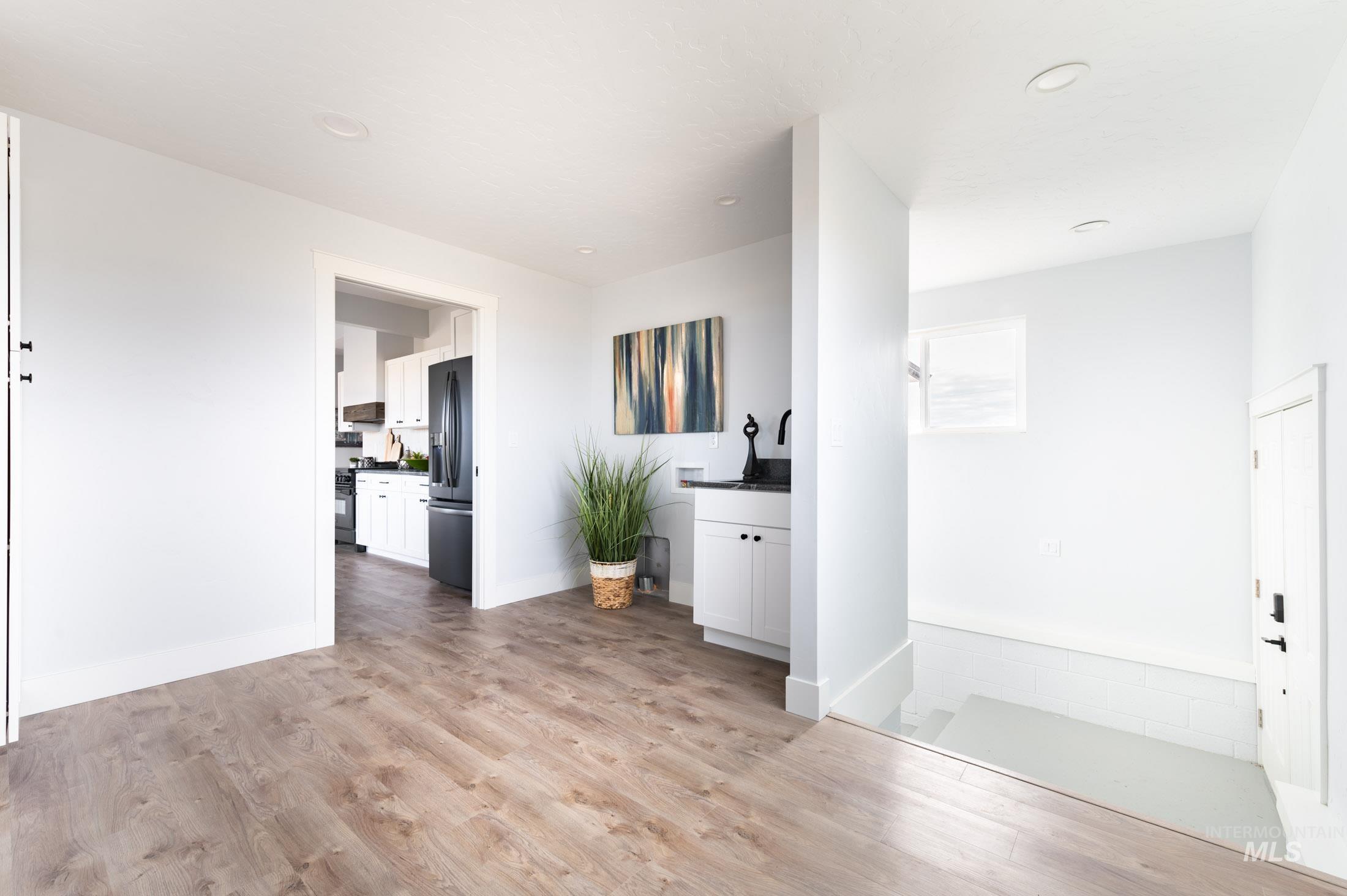 3020 W Sales Yard Rd, Emmett, Idaho 83617, 4 Bedrooms, 3.5 Bathrooms, Residential For Sale, Price $880,000, 98967189