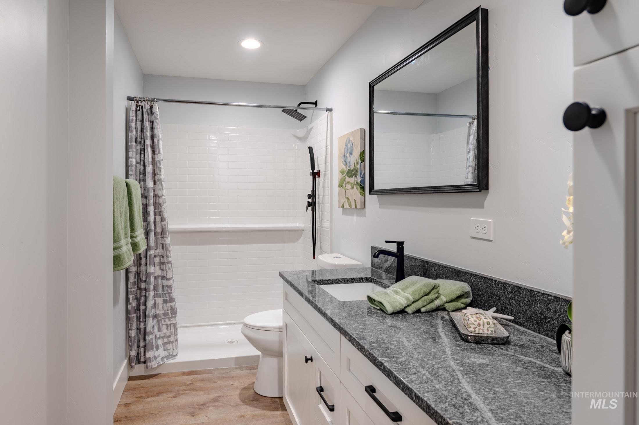 3020 W Sales Yard Rd, Emmett, Idaho 83617, 4 Bedrooms, 3.5 Bathrooms, Residential For Sale, Price $880,000, 98967189