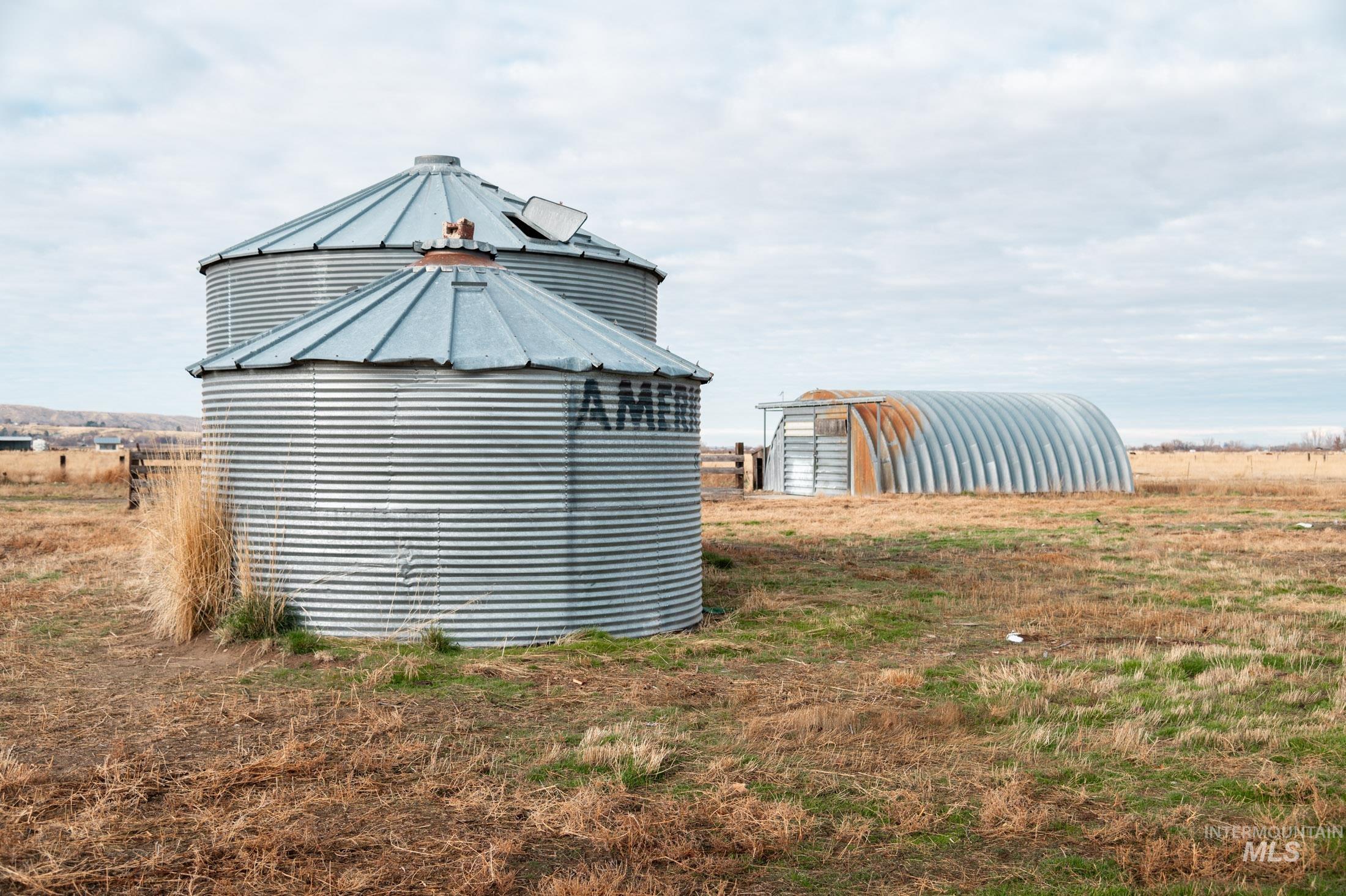 3020 W Sales Yard Rd, Emmett, Idaho 83617, 4 Bedrooms, 3.5 Bathrooms, Residential For Sale, Price $880,000, 98967189