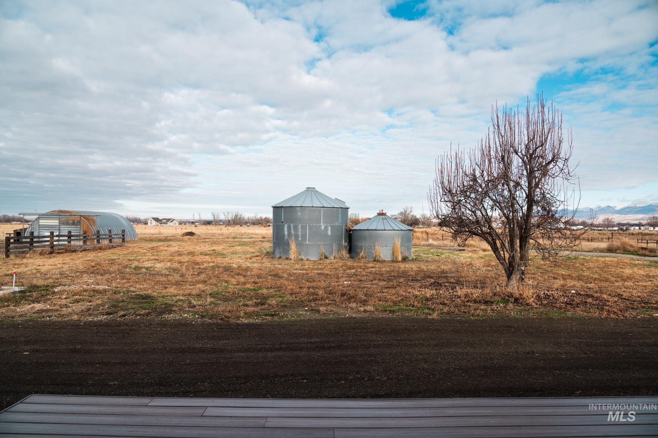 3020 W Sales Yard Rd, Emmett, Idaho 83617, 4 Bedrooms, 3.5 Bathrooms, Residential For Sale, Price $880,000, 98967189