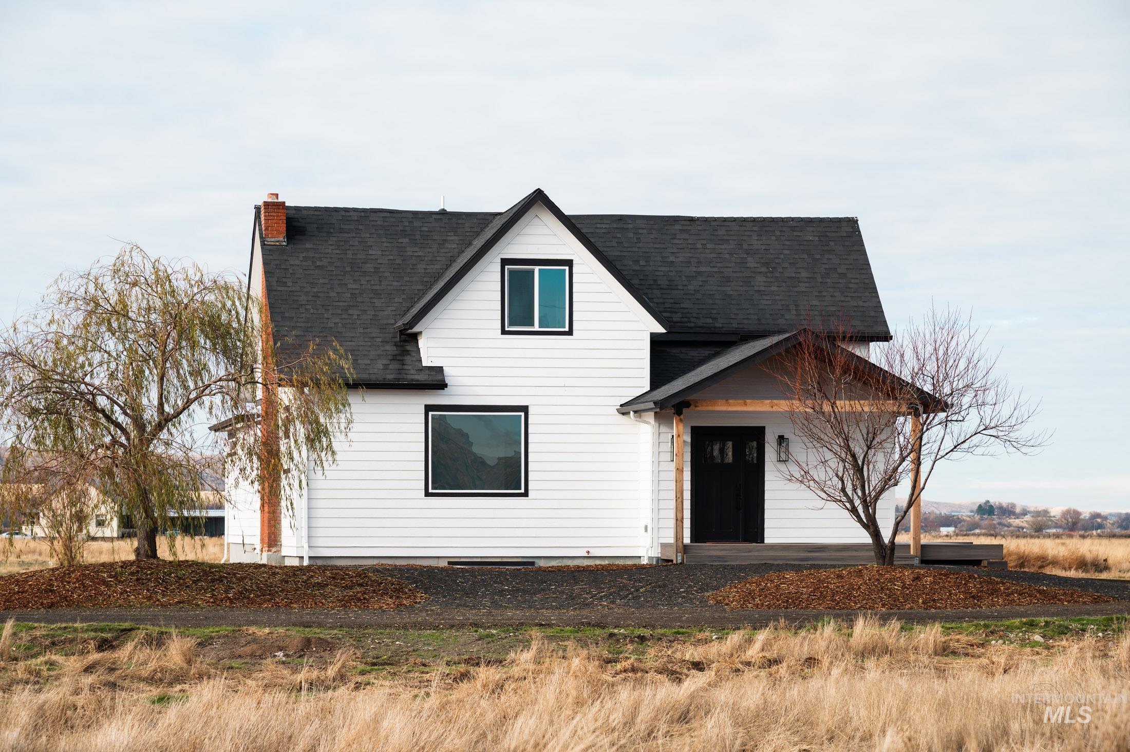 3020 W Sales Yard Rd, Emmett, Idaho 83617, 4 Bedrooms, 3.5 Bathrooms, Residential For Sale, Price $880,000, 98967189