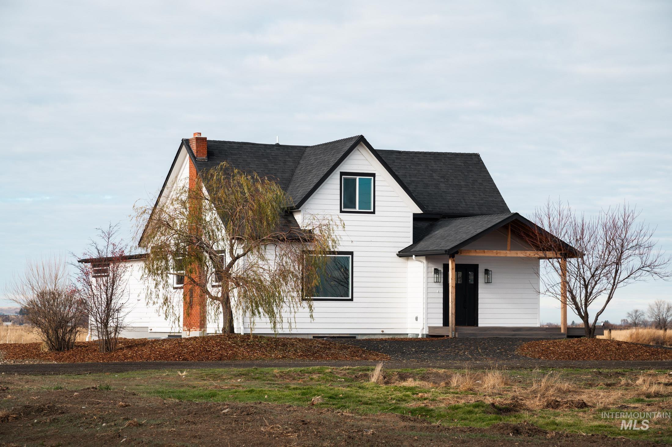 3020 W Sales Yard Rd, Emmett, Idaho 83617, 4 Bedrooms, 3.5 Bathrooms, Residential For Sale, Price $880,000, 98967189