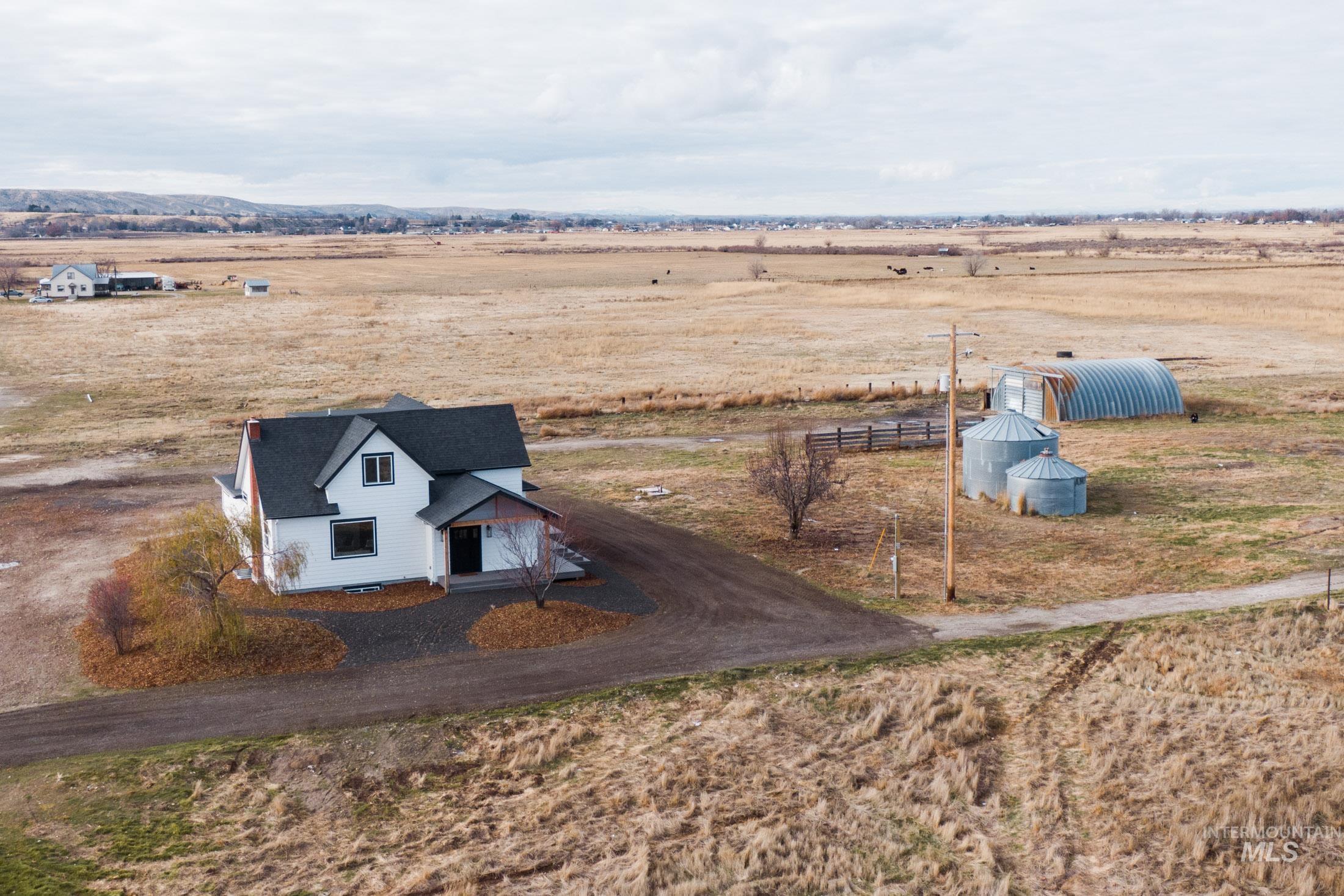 3020 W Sales Yard Rd, Emmett, Idaho 83617, 4 Bedrooms, 3.5 Bathrooms, Residential For Sale, Price $880,000, 98967189