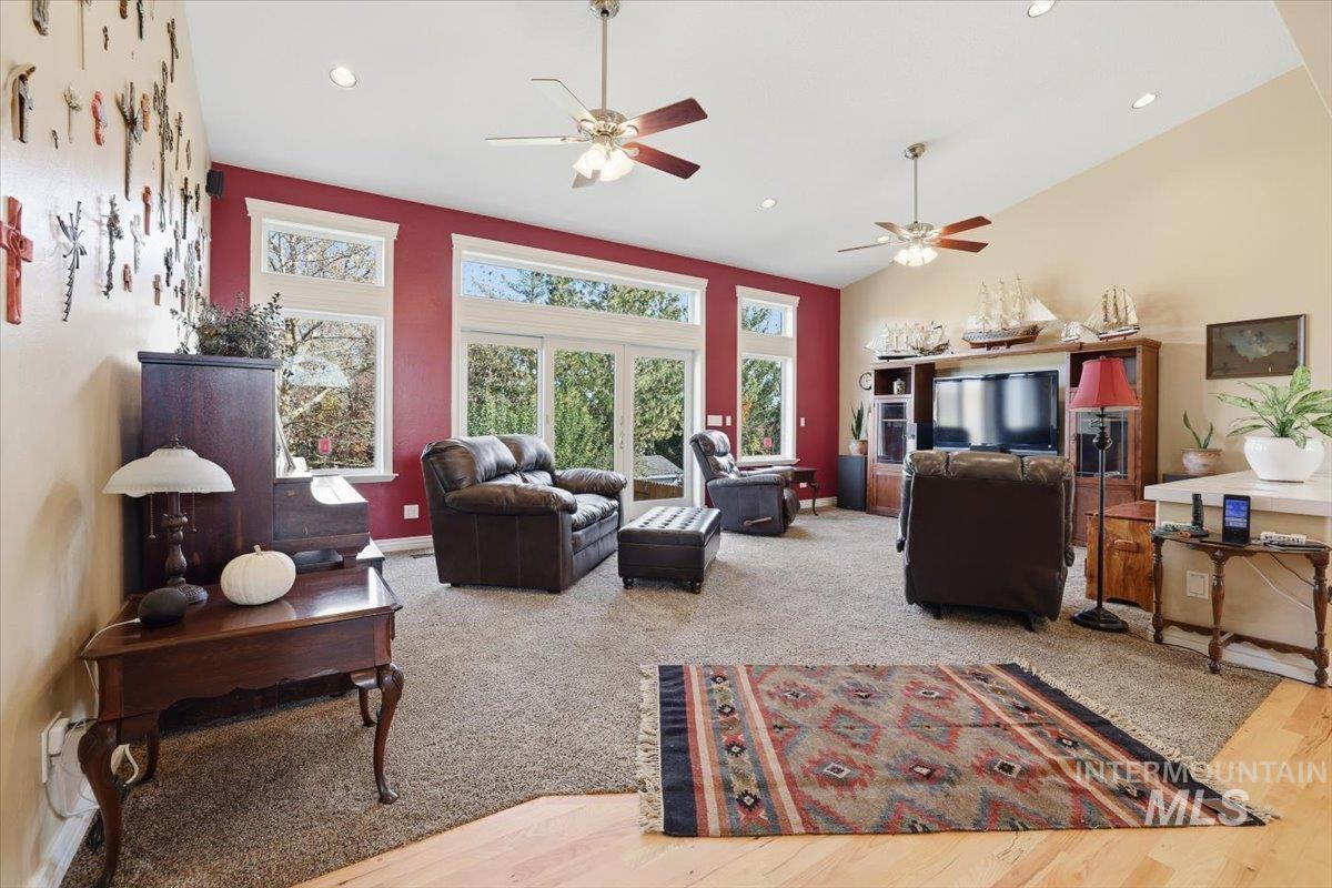 2676 S Velvet Falls Way, Meridian, Idaho 83642, 5 Bedrooms, 3 Bathrooms, Residential For Sale, Price $780,000, 98967195