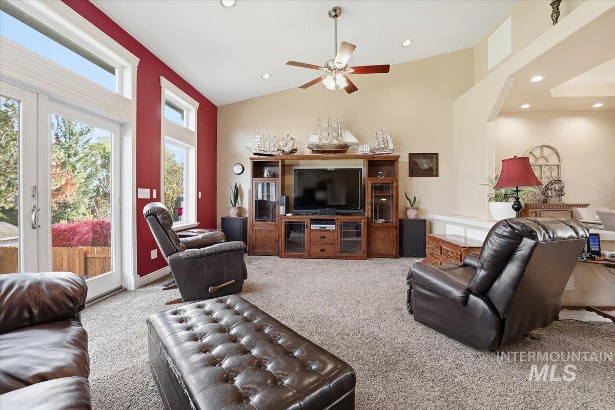 2676 S Velvet Falls Way, Meridian, Idaho 83642, 5 Bedrooms, 3 Bathrooms, Residential For Sale, Price $780,000, 98967195