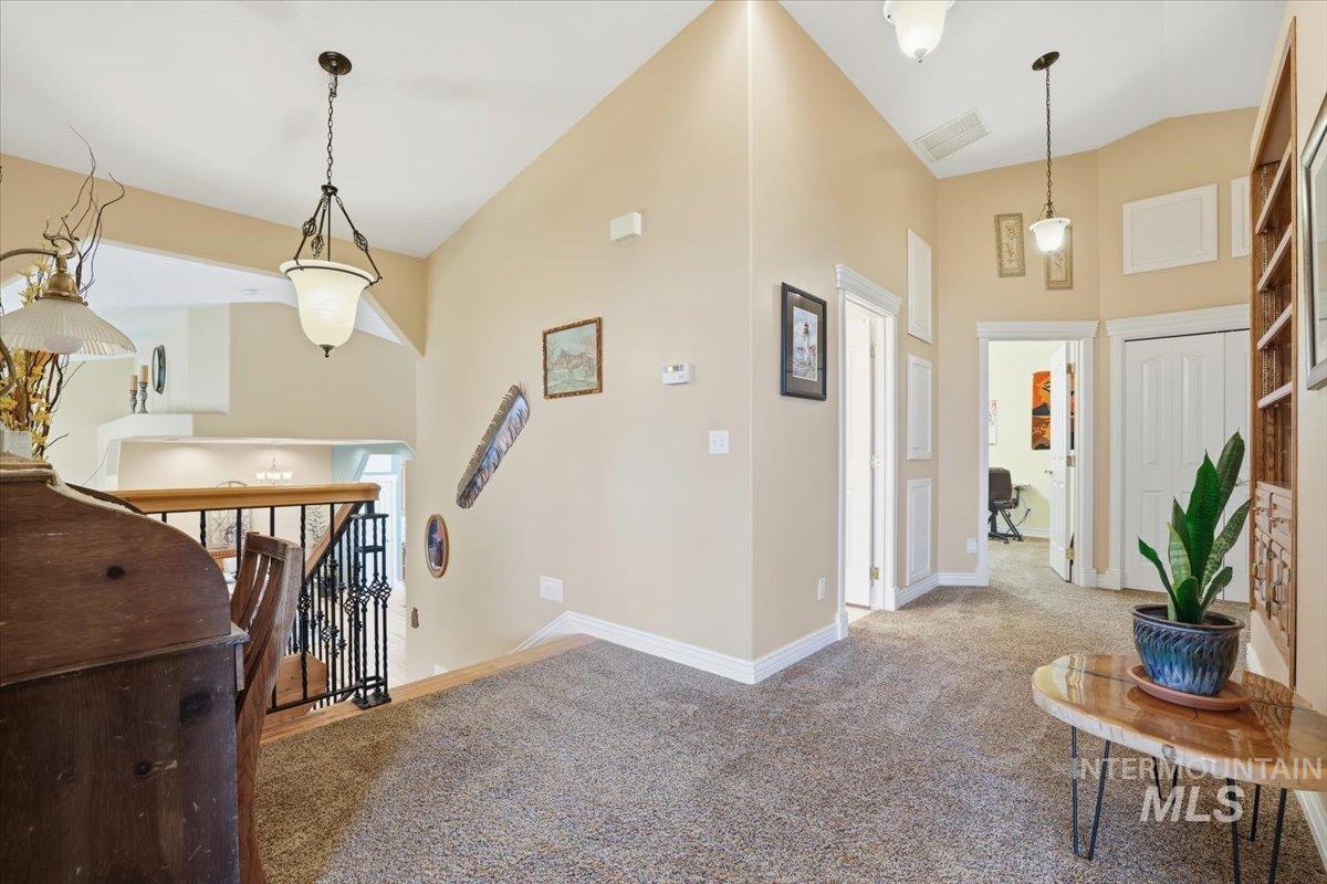 2676 S Velvet Falls Way, Meridian, Idaho 83642, 5 Bedrooms, 3 Bathrooms, Residential For Sale, Price $780,000, 98967195