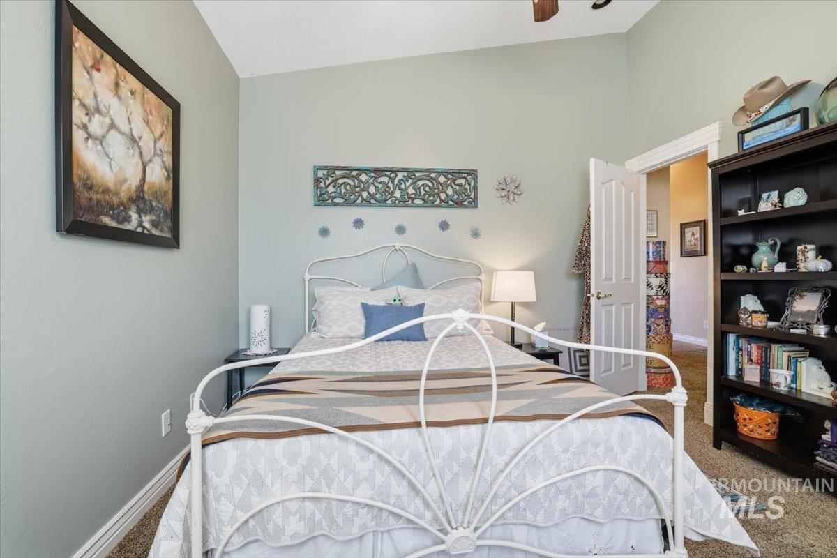 2676 S Velvet Falls Way, Meridian, Idaho 83642, 5 Bedrooms, 3 Bathrooms, Residential For Sale, Price $780,000, 98967195