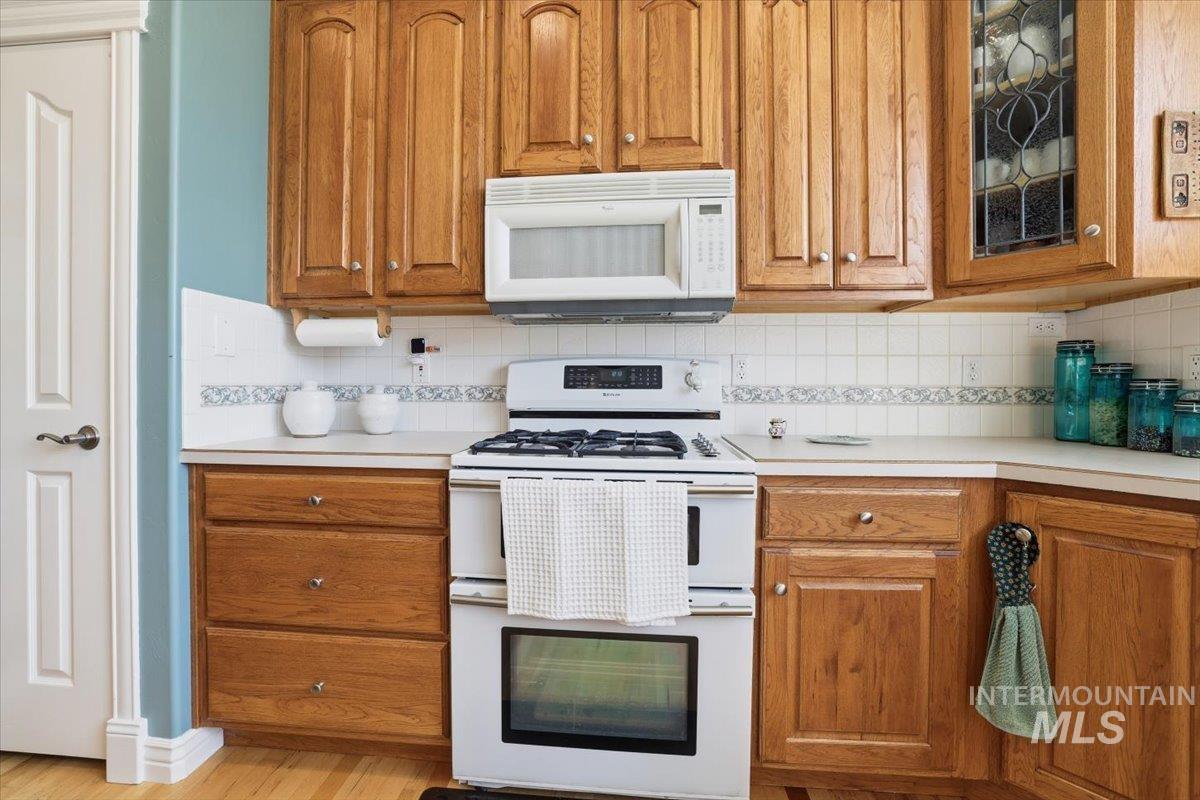 2676 S Velvet Falls Way, Meridian, Idaho 83642, 5 Bedrooms, 3 Bathrooms, Residential For Sale, Price $780,000, 98967195